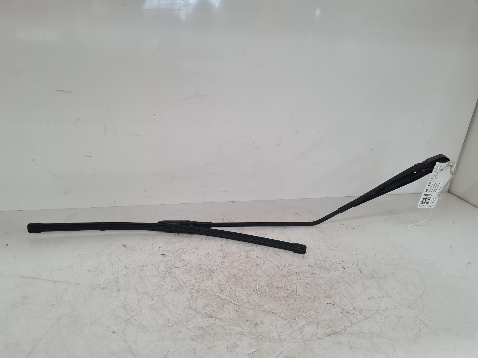 View Auto part Wiper Arm Vauxhall Insignia 2015