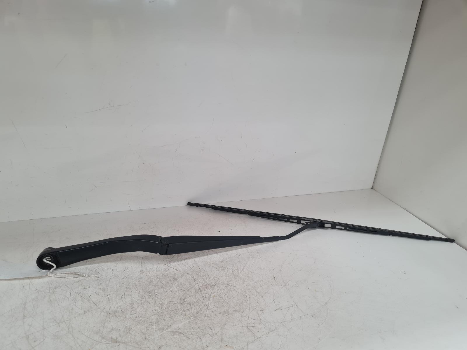 View Auto part Wiper Arm Vauxhall Insignia 2015