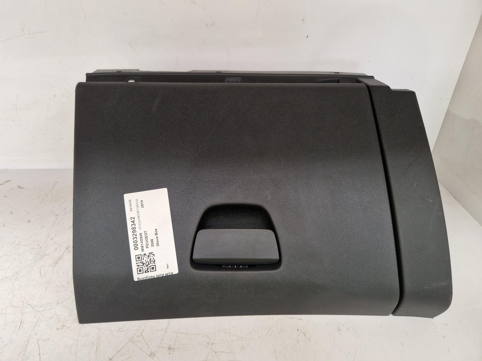 View Auto part Glove Box Peugeot 2008 2014