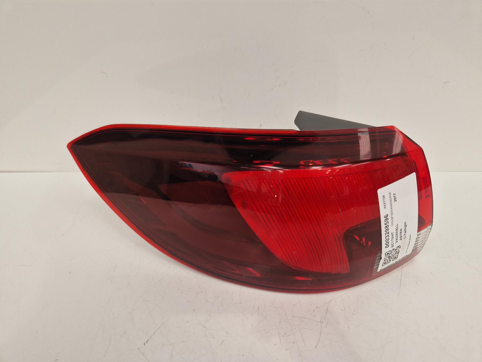 View Auto part L Taillight Vauxhall Astra 2017