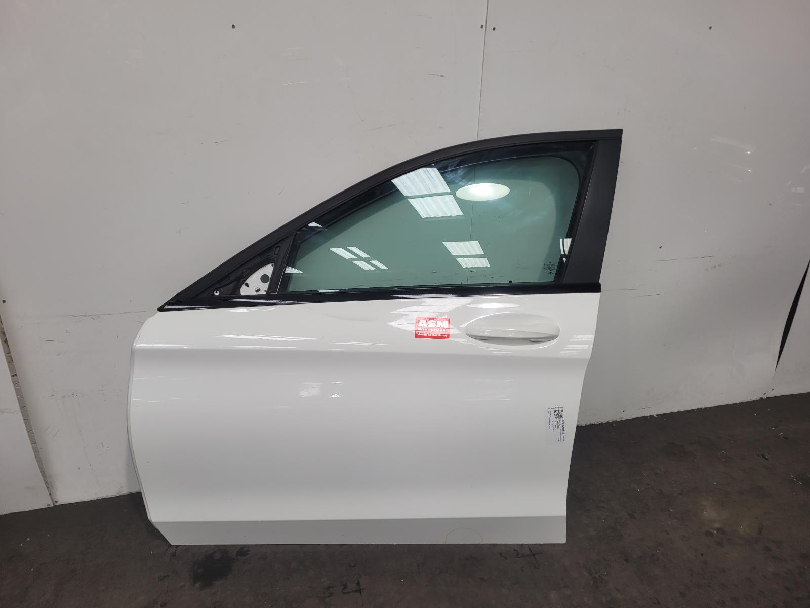 View Auto part L Front Door Mercedes C Class 2014