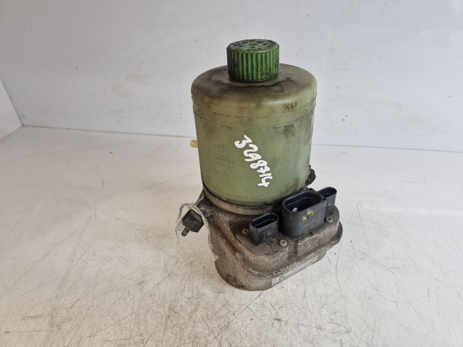 View Auto part Steering Pump Volkswagen Polo 2002