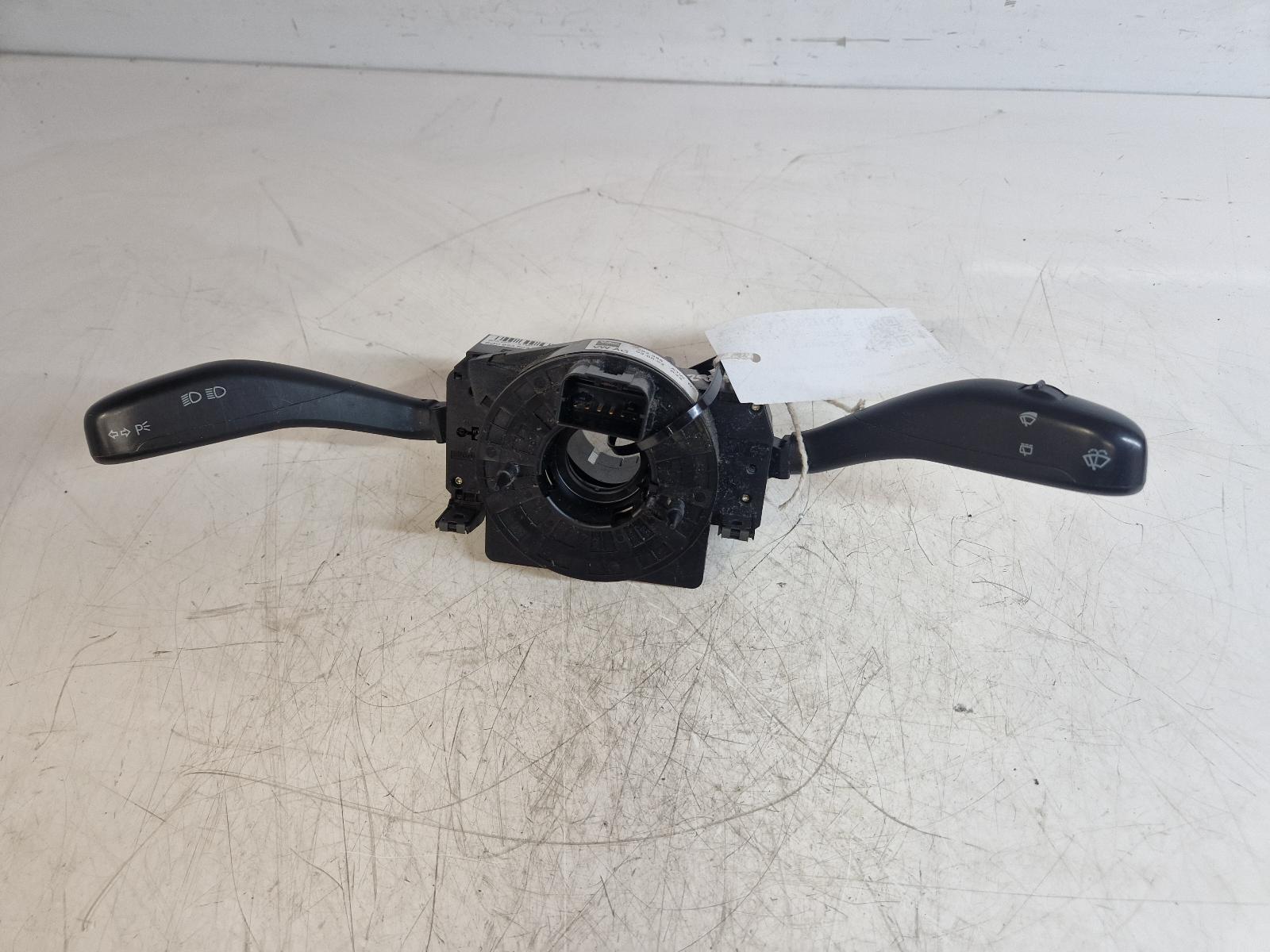 View Auto part Combination Switch Volkswagen Polo 2002