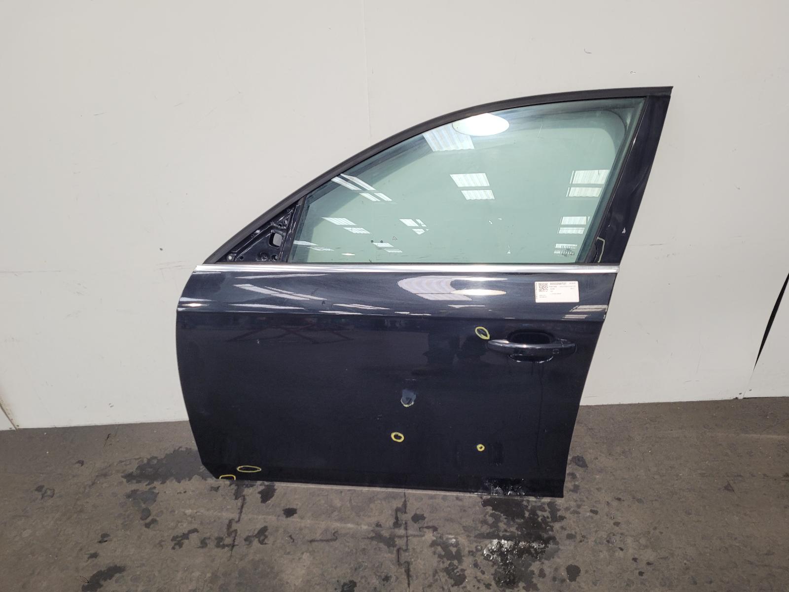View Auto part L Front Door Audi A4 2011