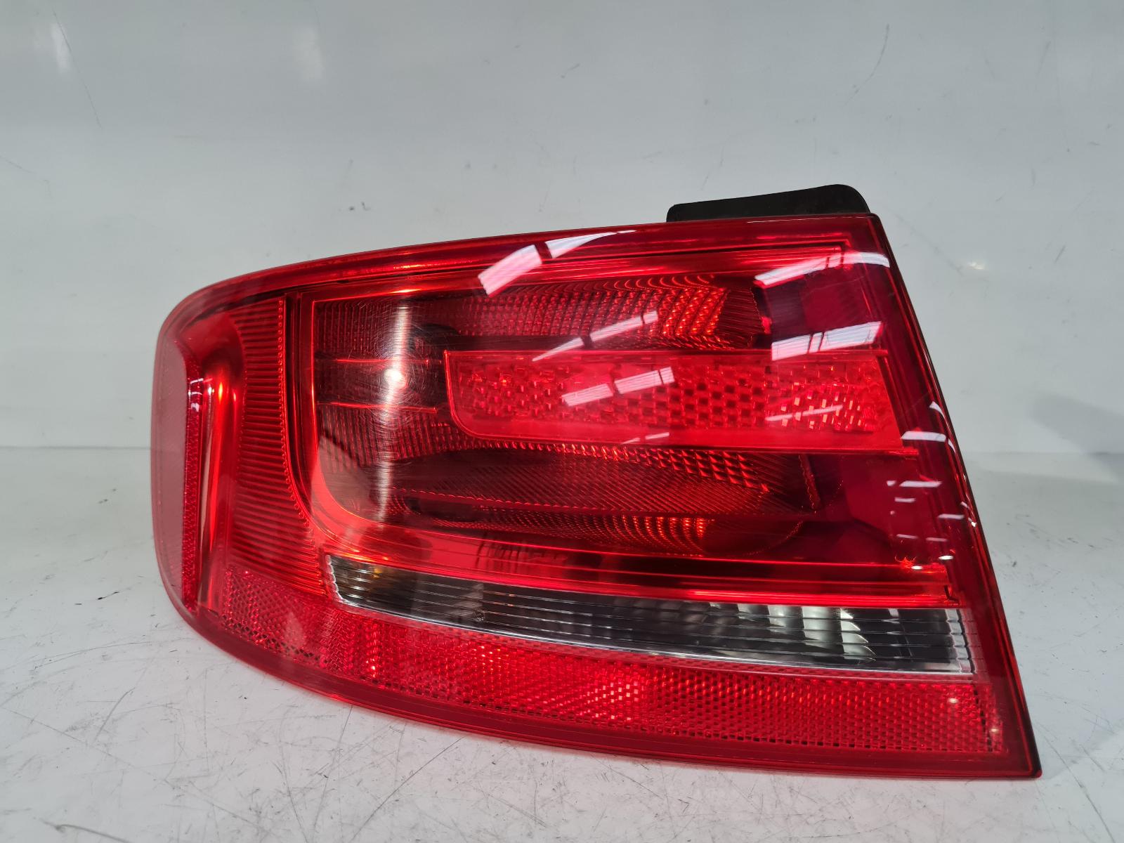 View Auto part L Taillight Audi A4 2011