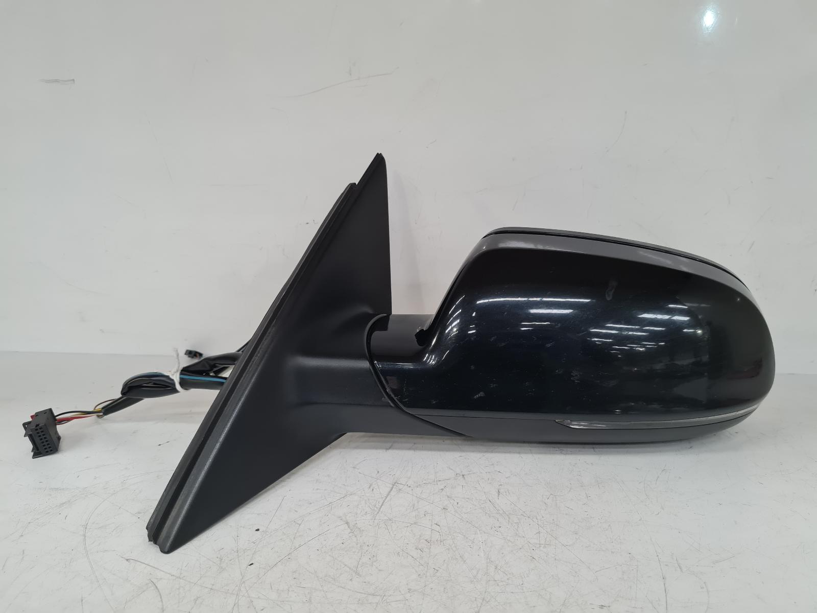 View Auto part L Door Mirror Audi A4 2011