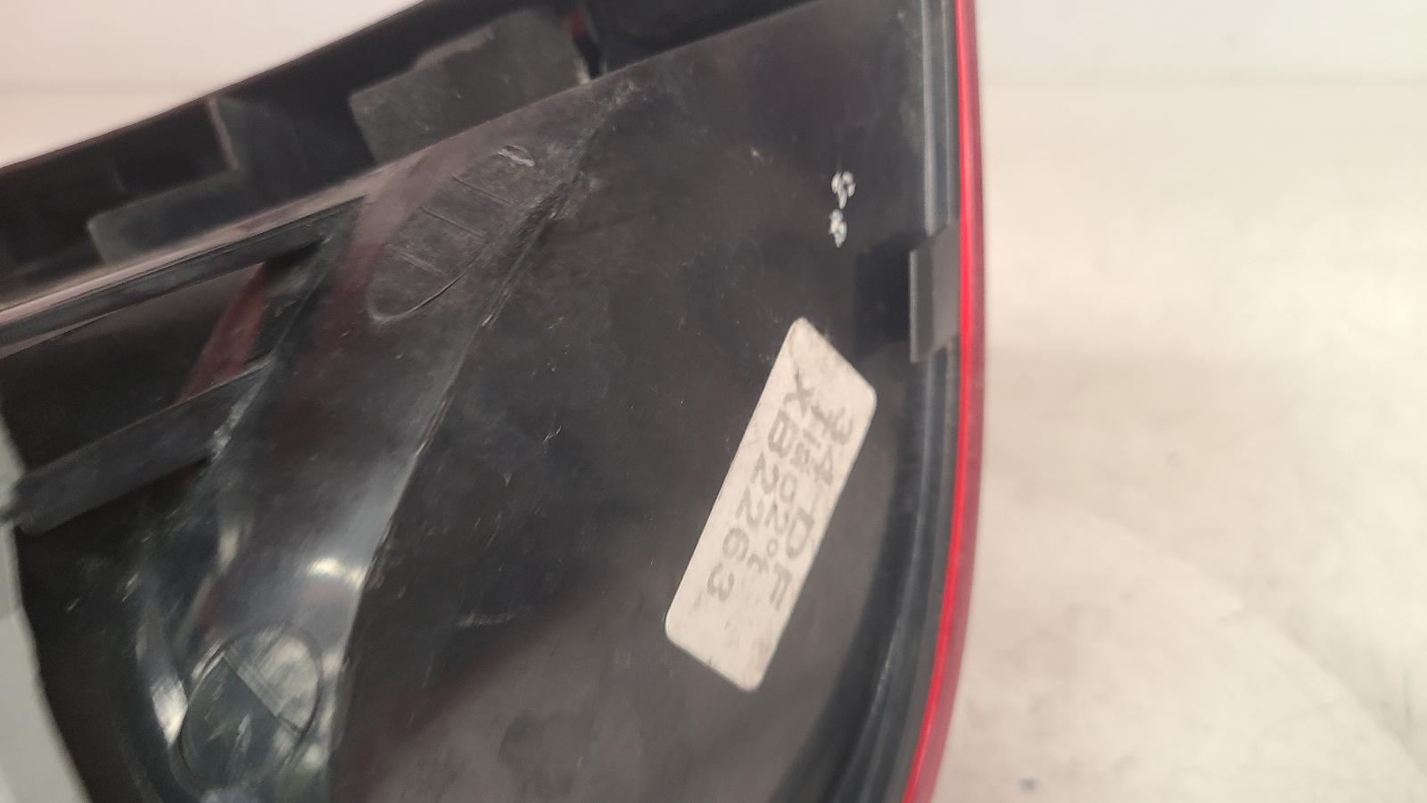 View Auto part R Taillight Volkswagen Fox 2007