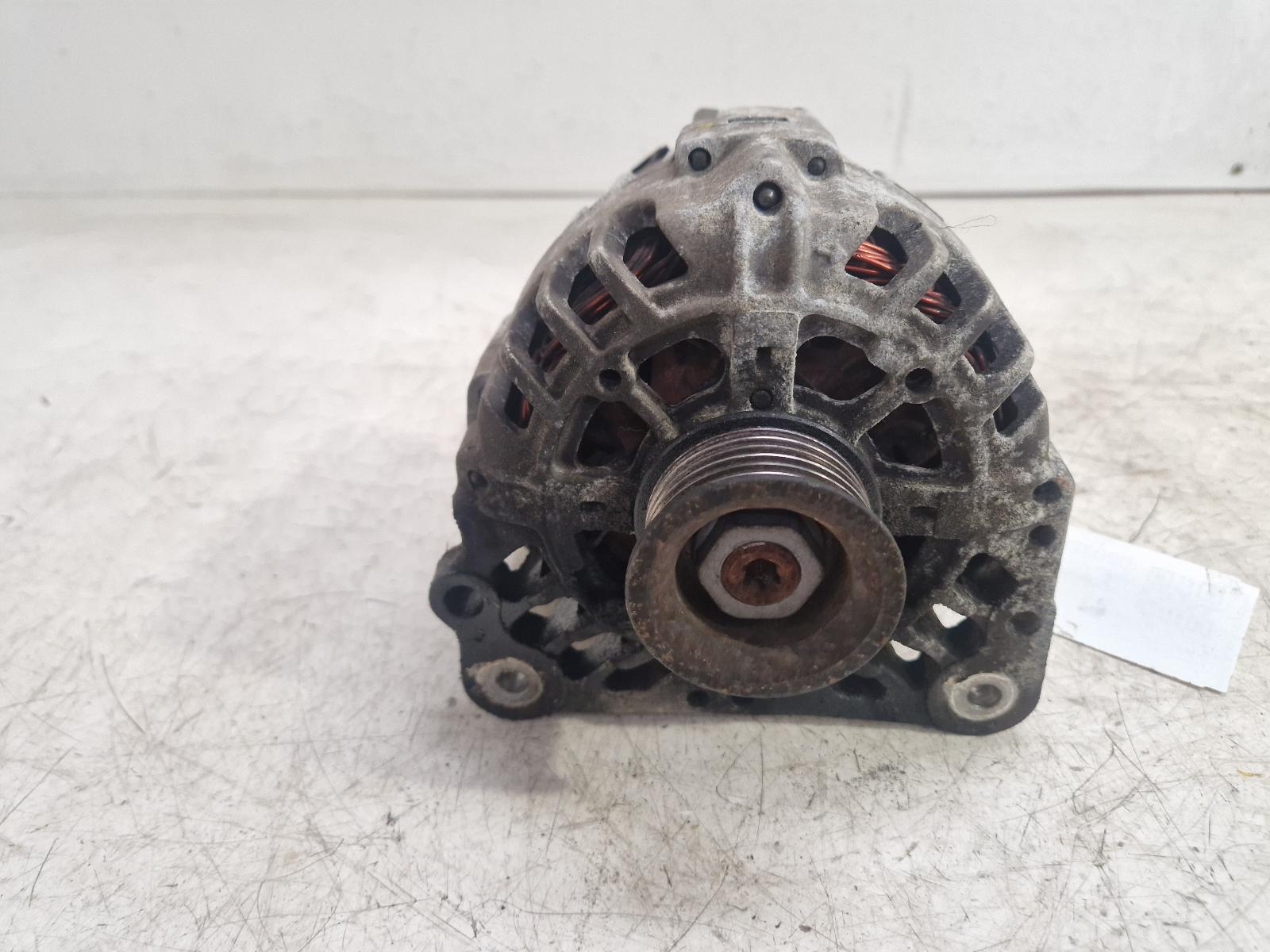 View Auto part Alternator Volkswagen Fox 2007