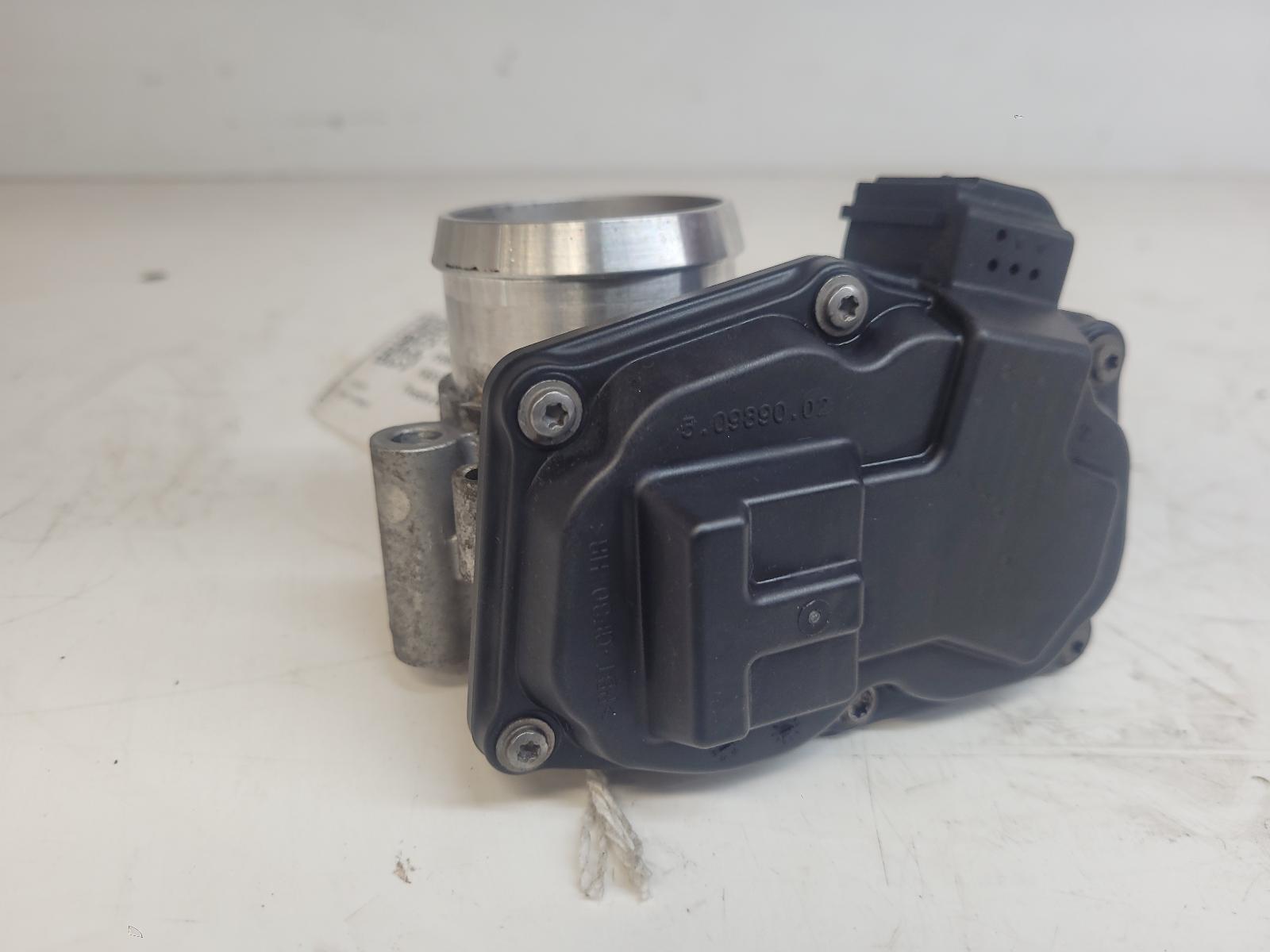 View Auto part Throttle Body Ford Fiesta 2014