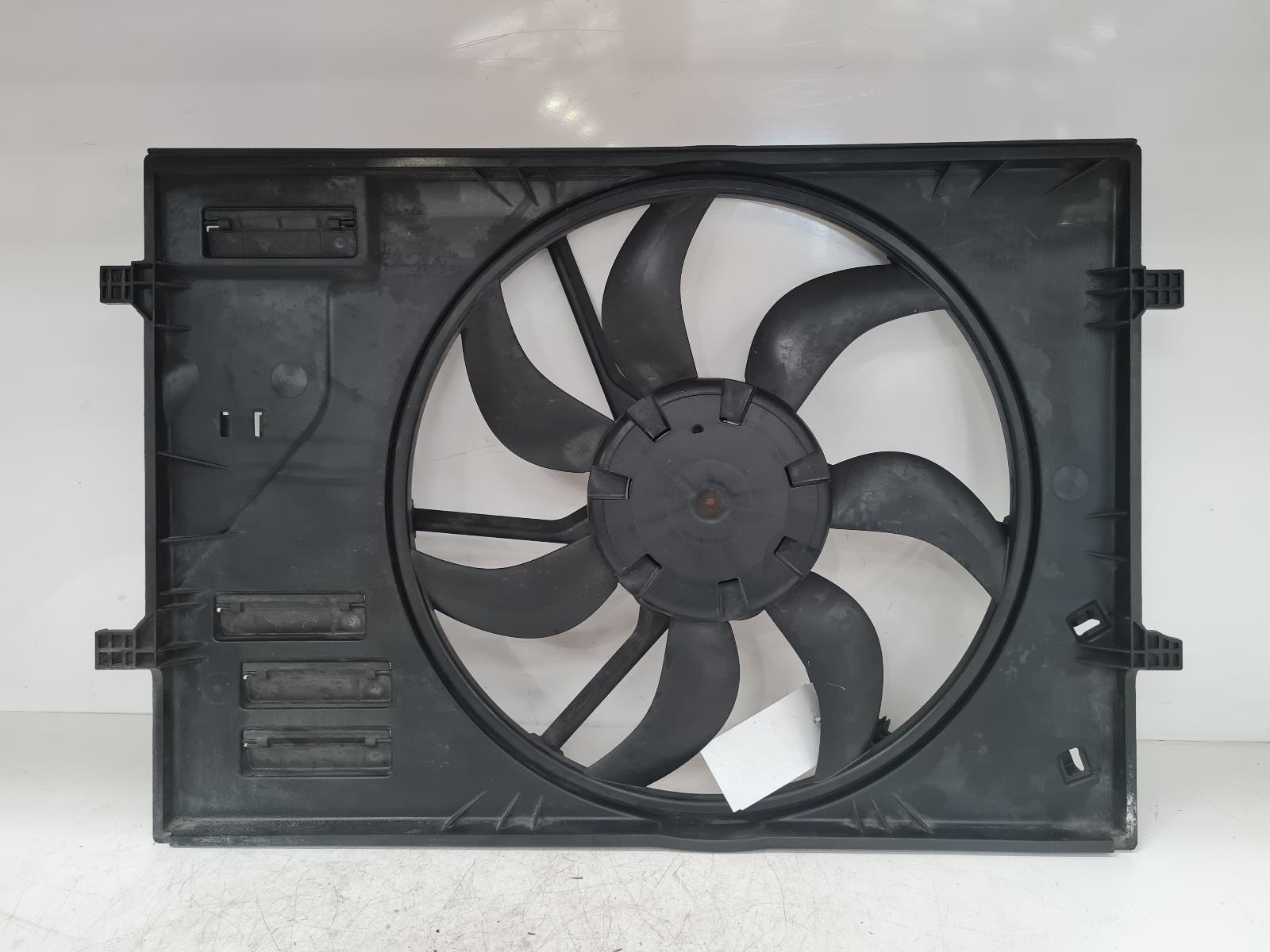 View Auto part Engine Cooling Motor Volkswagen Golf 2019