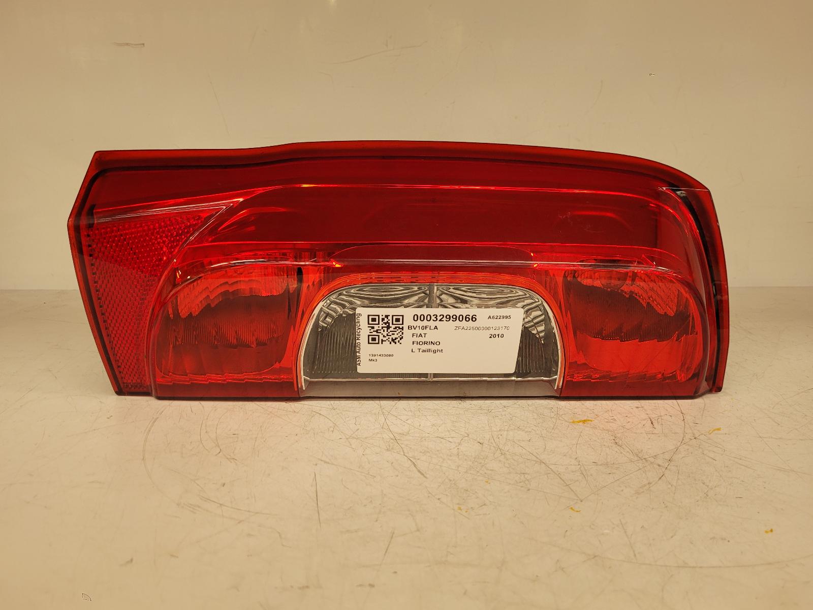 View Auto part L Taillight Fiat Fiorino 2010