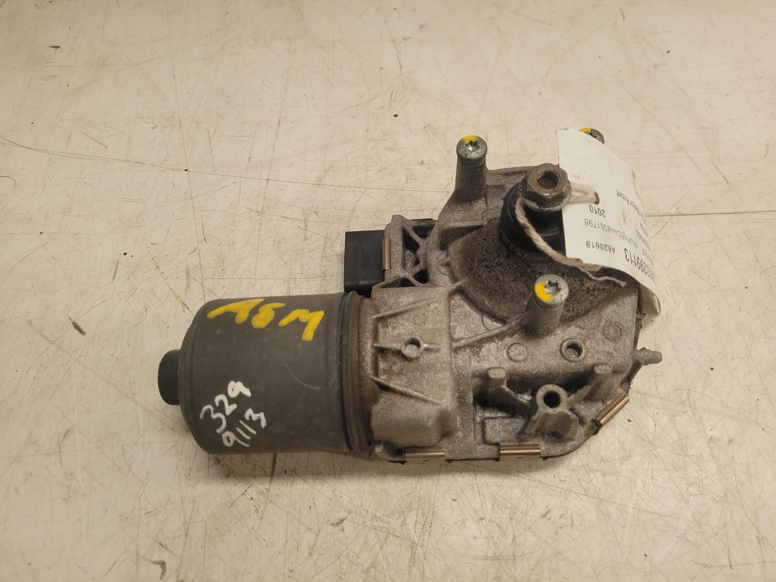 View Auto part Wiper Motor Front Vauxhall Astra 2010