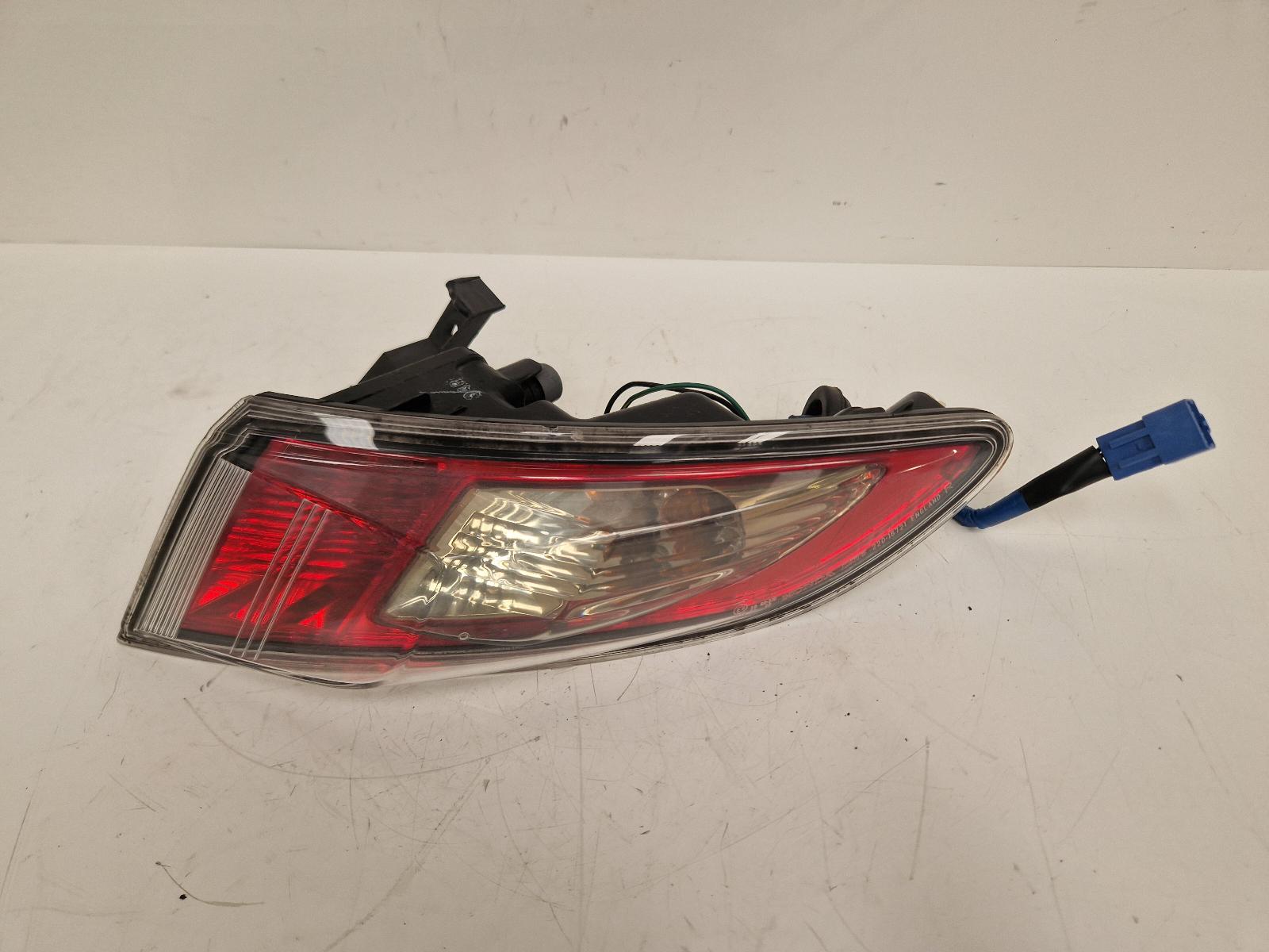 View Auto part R Taillight Honda Civic 2008