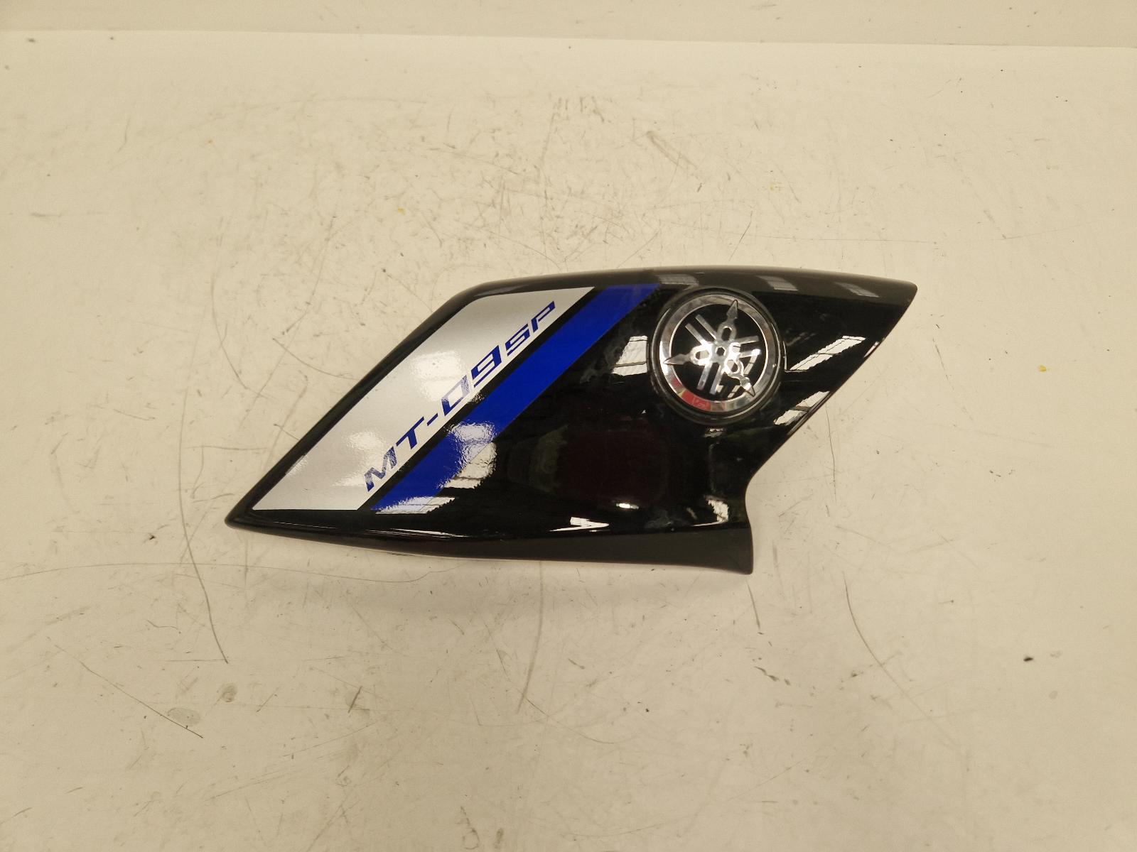 View Auto part FRONT AIR GUIDE Yamaha Mt-09 Sp 2021