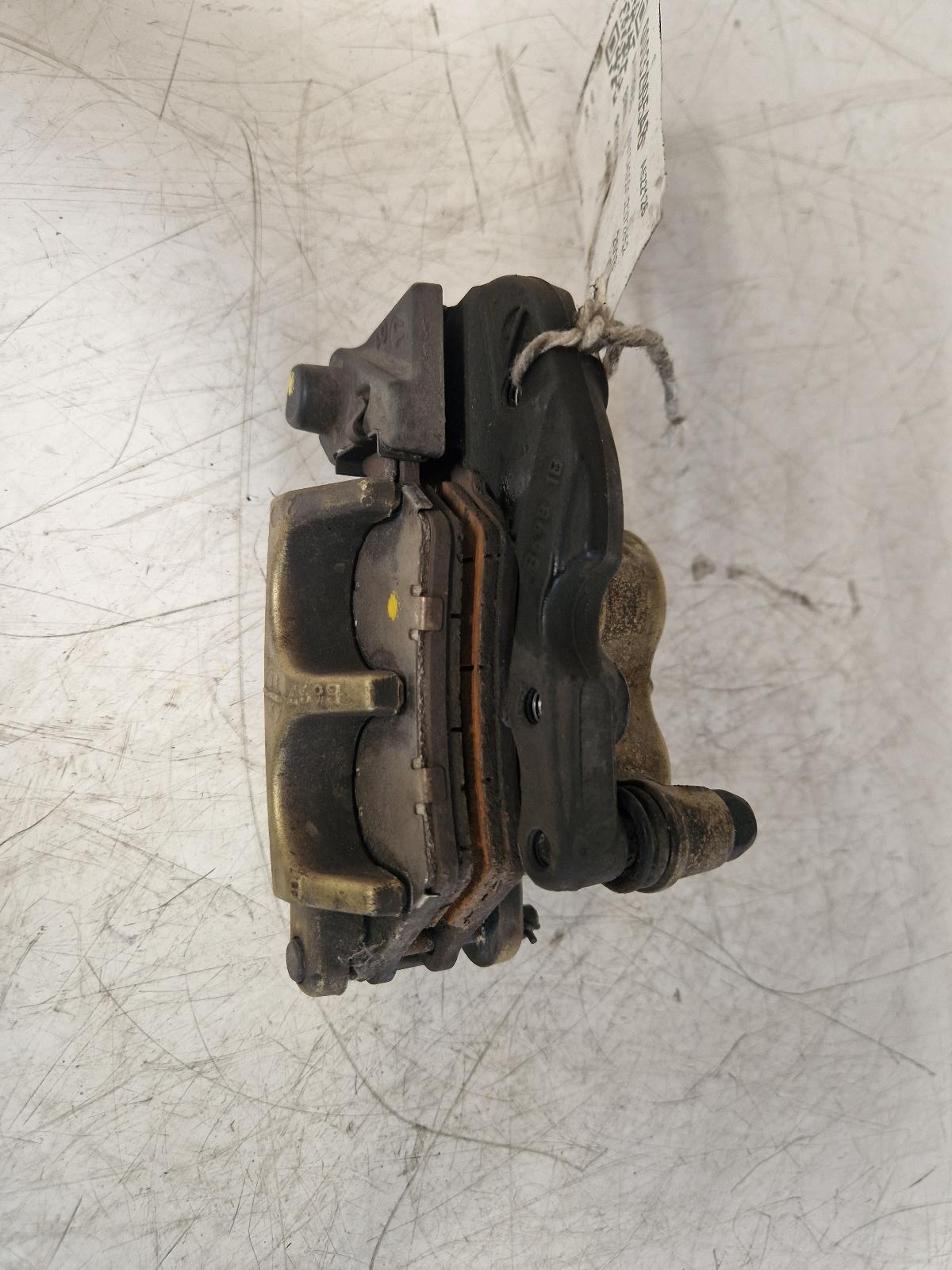 View Auto part Caliper Bmw R1200 Rs 2018