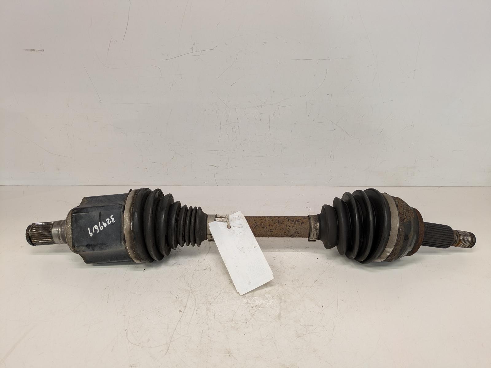 View Auto part Left Driveshaft Land Rover Range Rover Evoque 2015