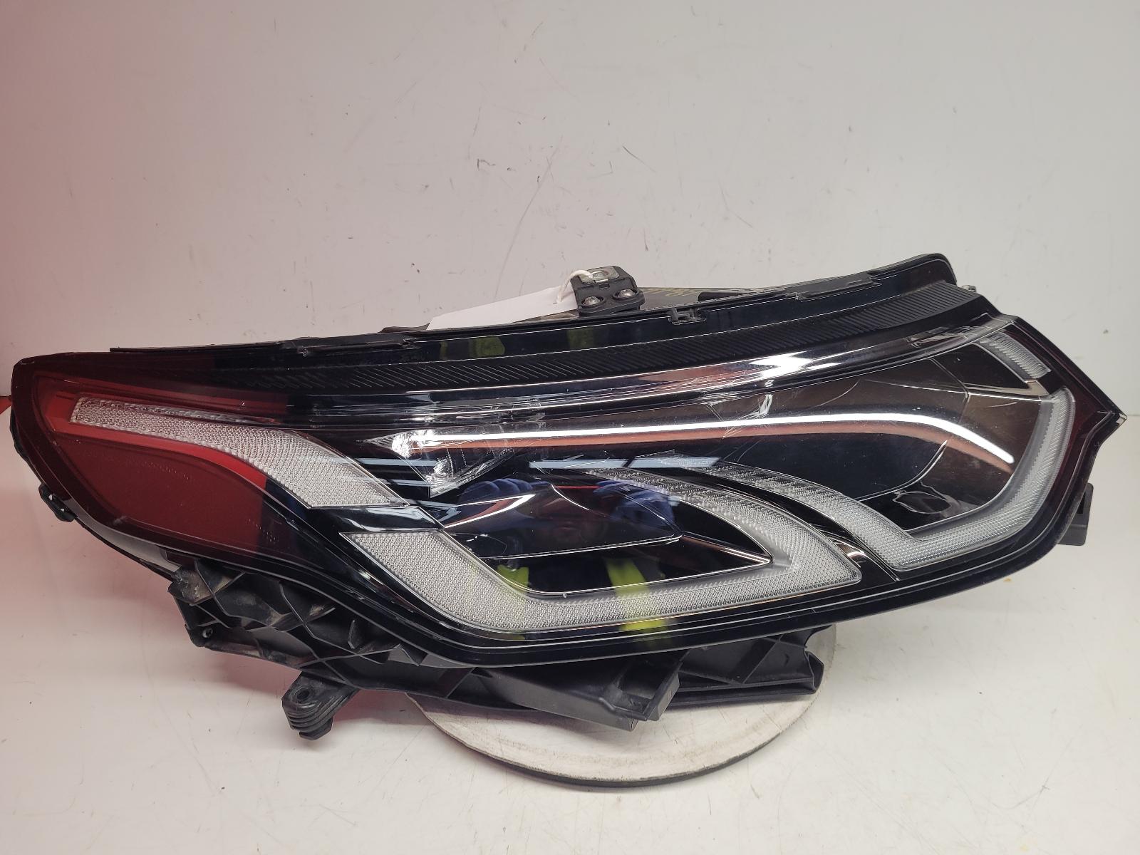 View Auto part R Headlamp Land Rover Discovery Sport 2020