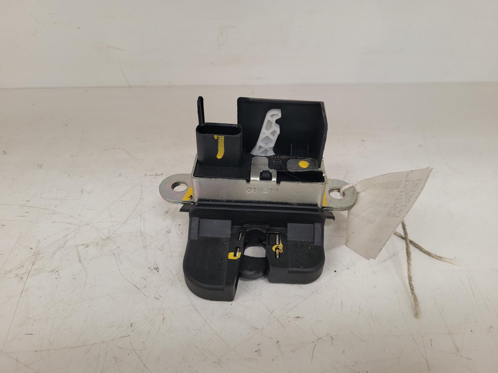 View Auto part Bootlid/Tailgate Lock Volkswagen Polo 2011