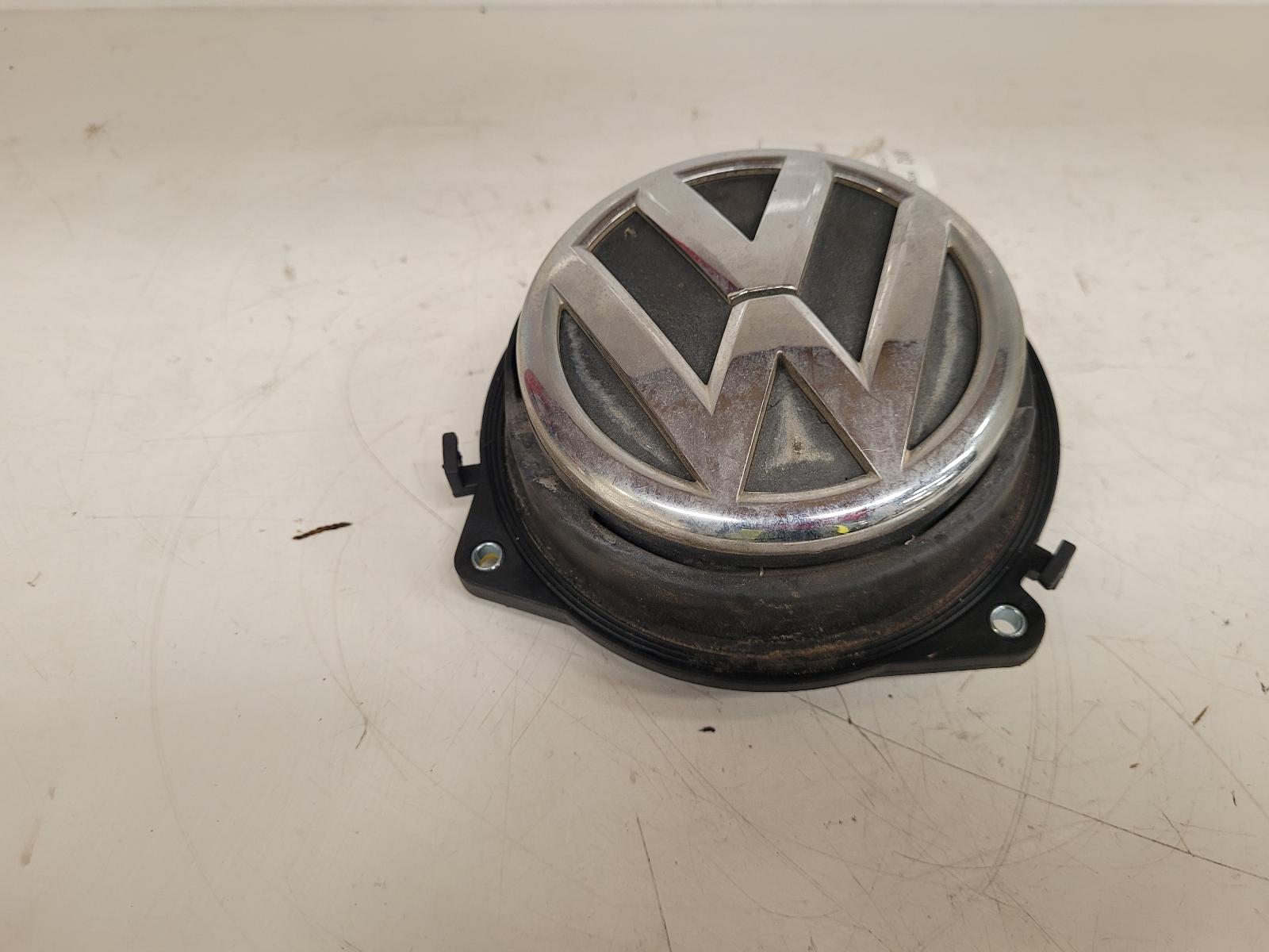 View Auto part Tailgate Handle Volkswagen Polo 2011