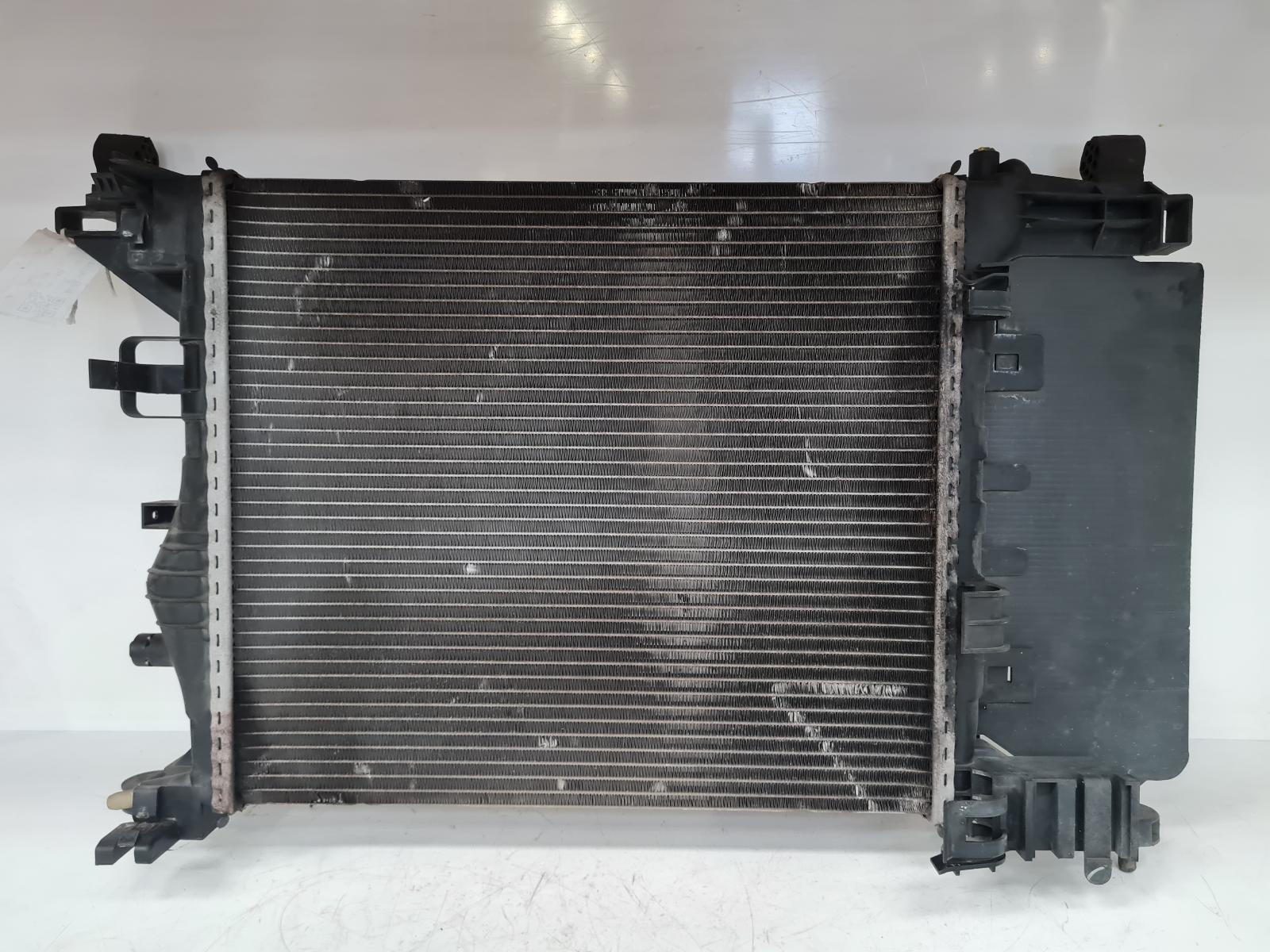 View Auto part Radiator Vauxhall Meriva 2016