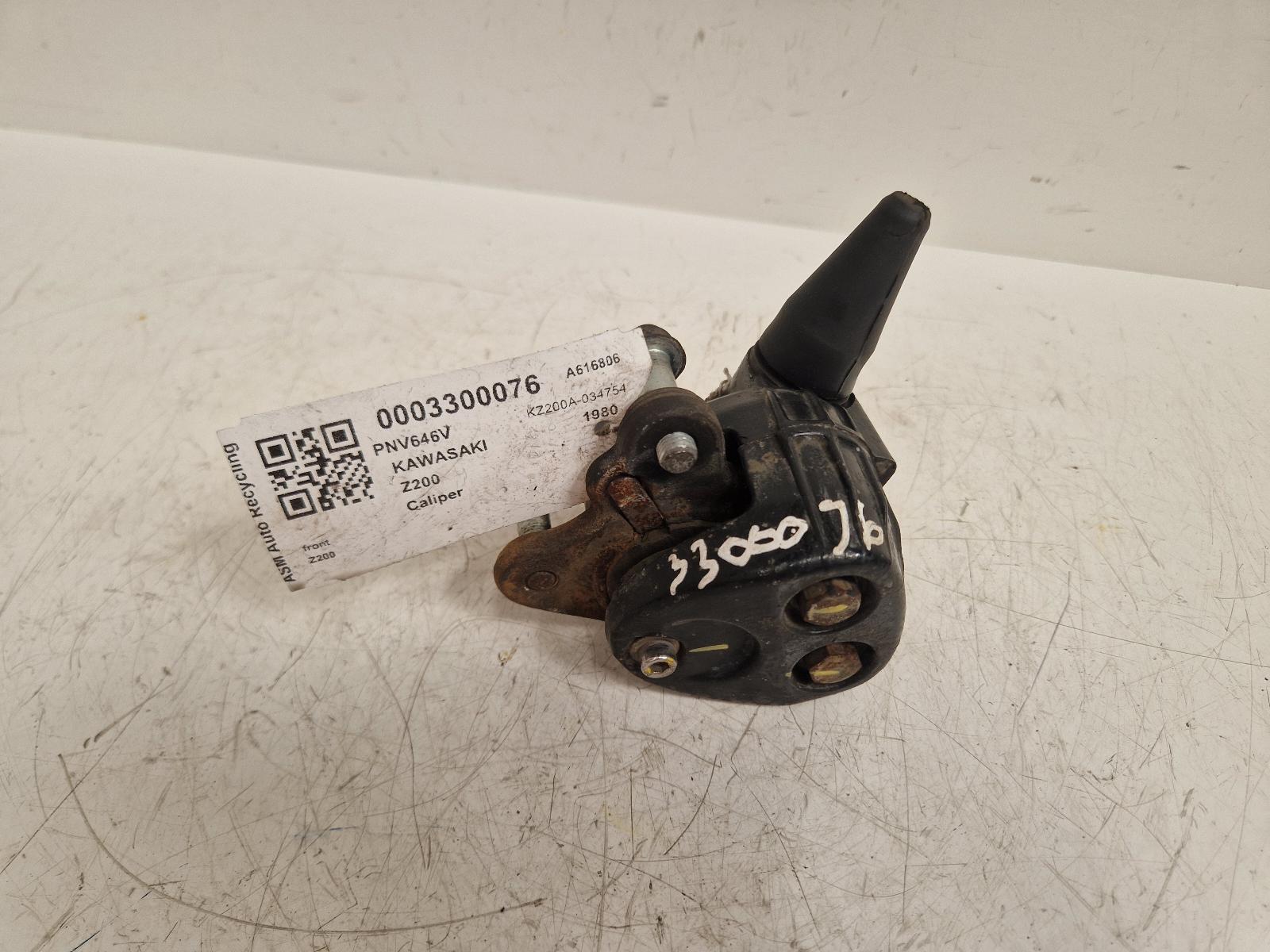 View Auto part Caliper Kawasaki Z200 1980