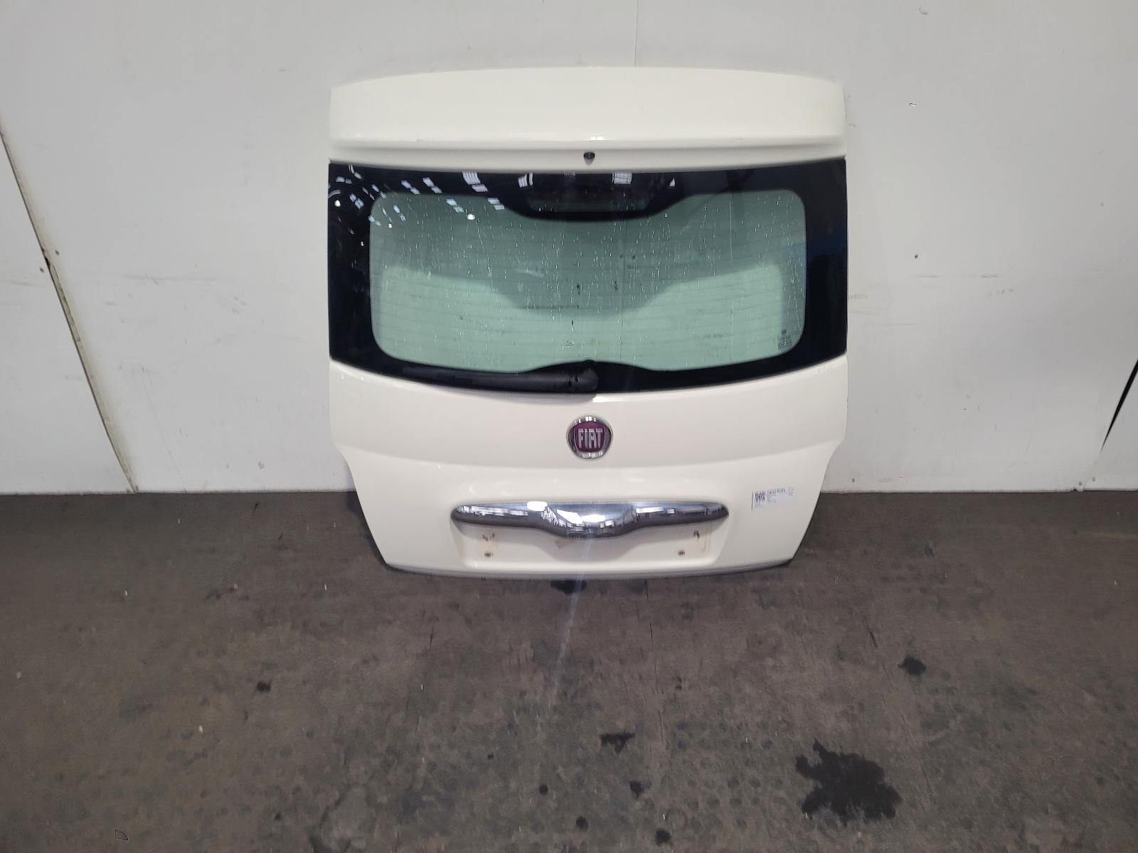 View Auto part Bootlid/Tailgate Fiat 500 2012
