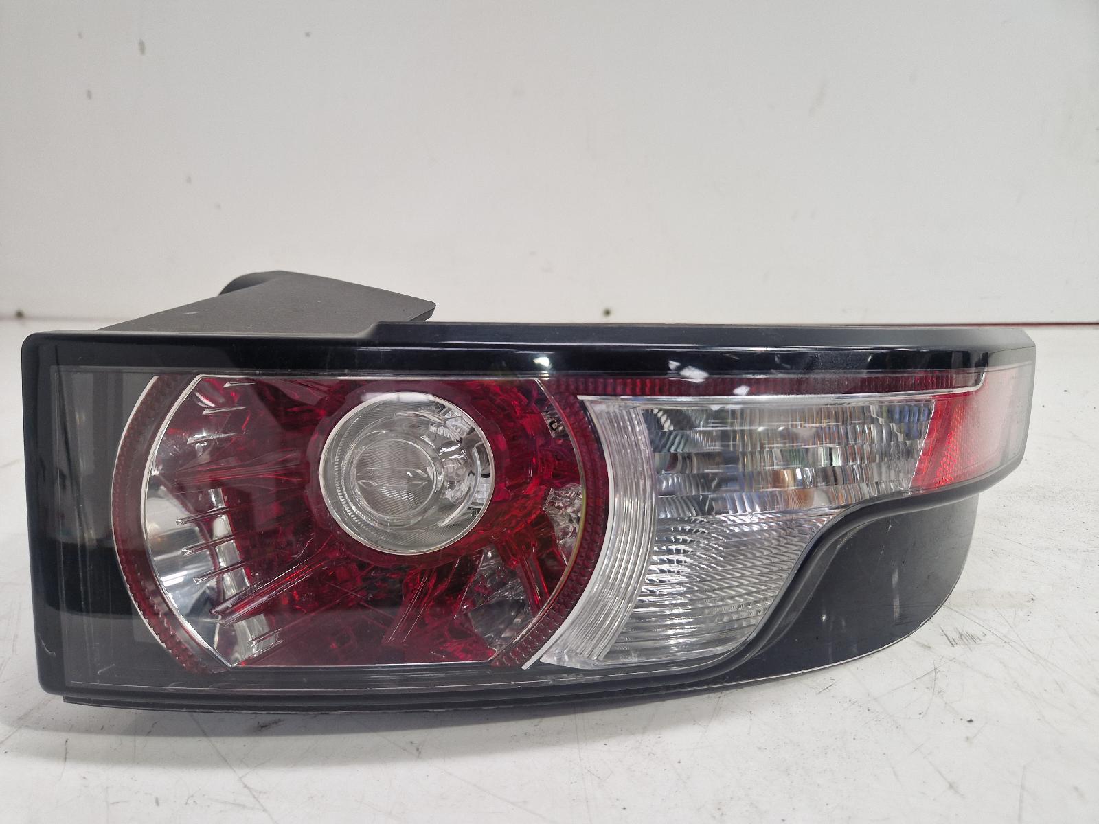 View Auto part R Taillight Land Rover Range Rover Evoque 2011