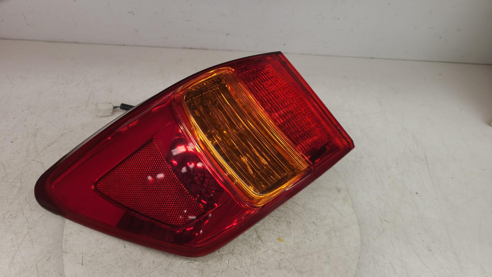 View Auto part L Taillight Lexus Is Series 2010