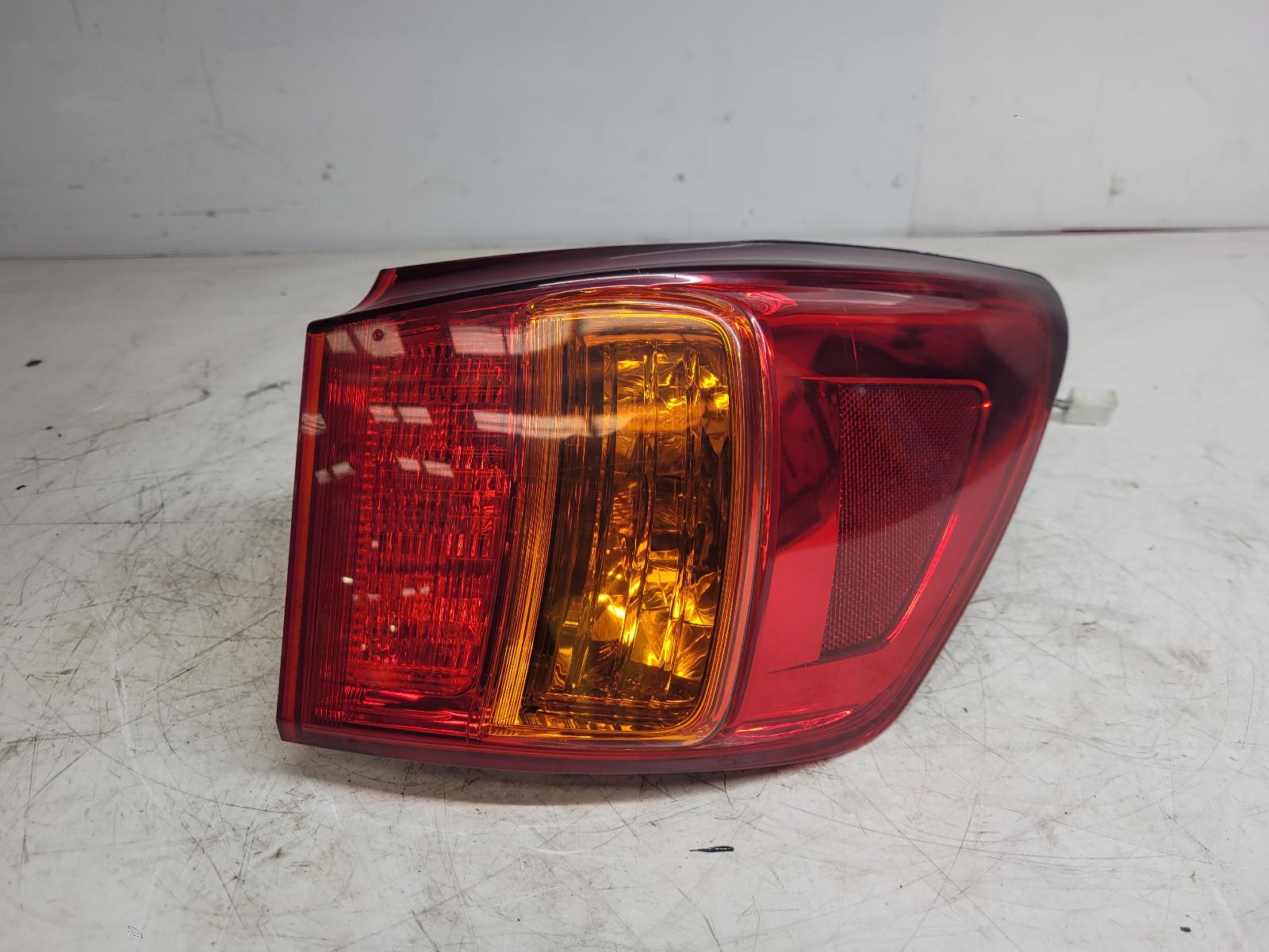 View Auto part R Taillight Lexus Is Series 2010