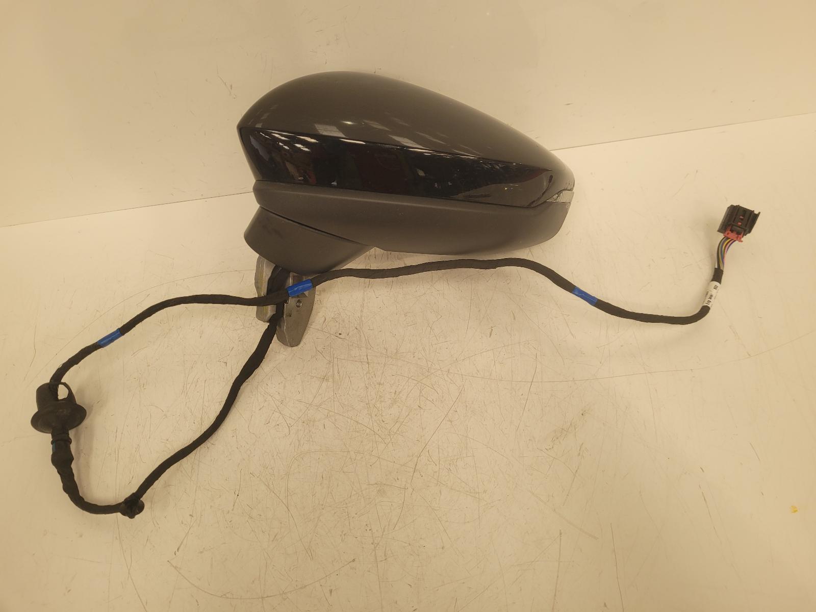 View Auto part L Door Mirror Audi A3 2025