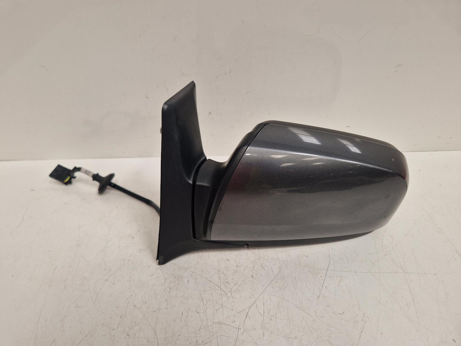 View Auto part L Door Mirror Vauxhall Zafira 2011
