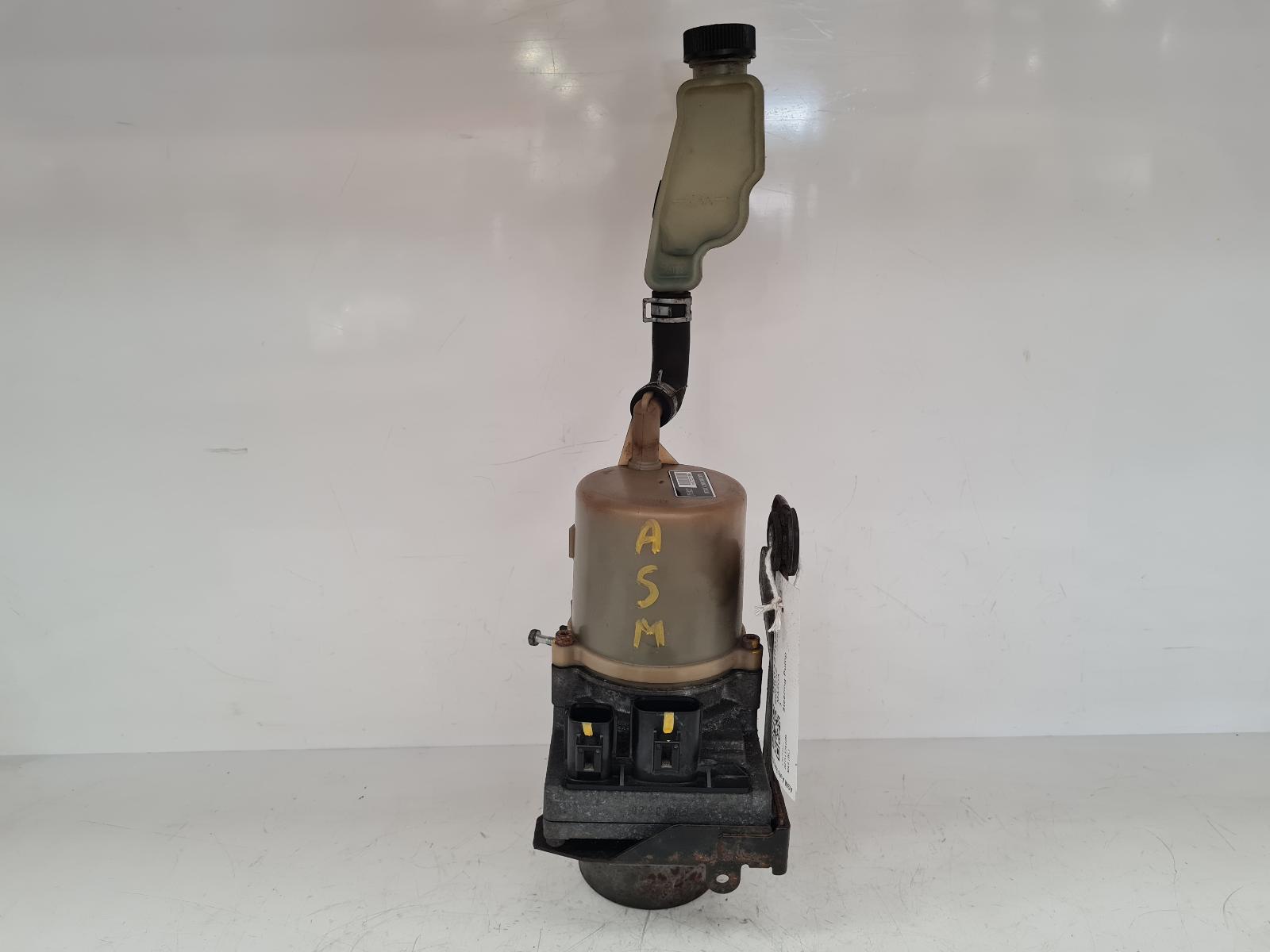 View Auto part Steering Pump Mazda 3 2013