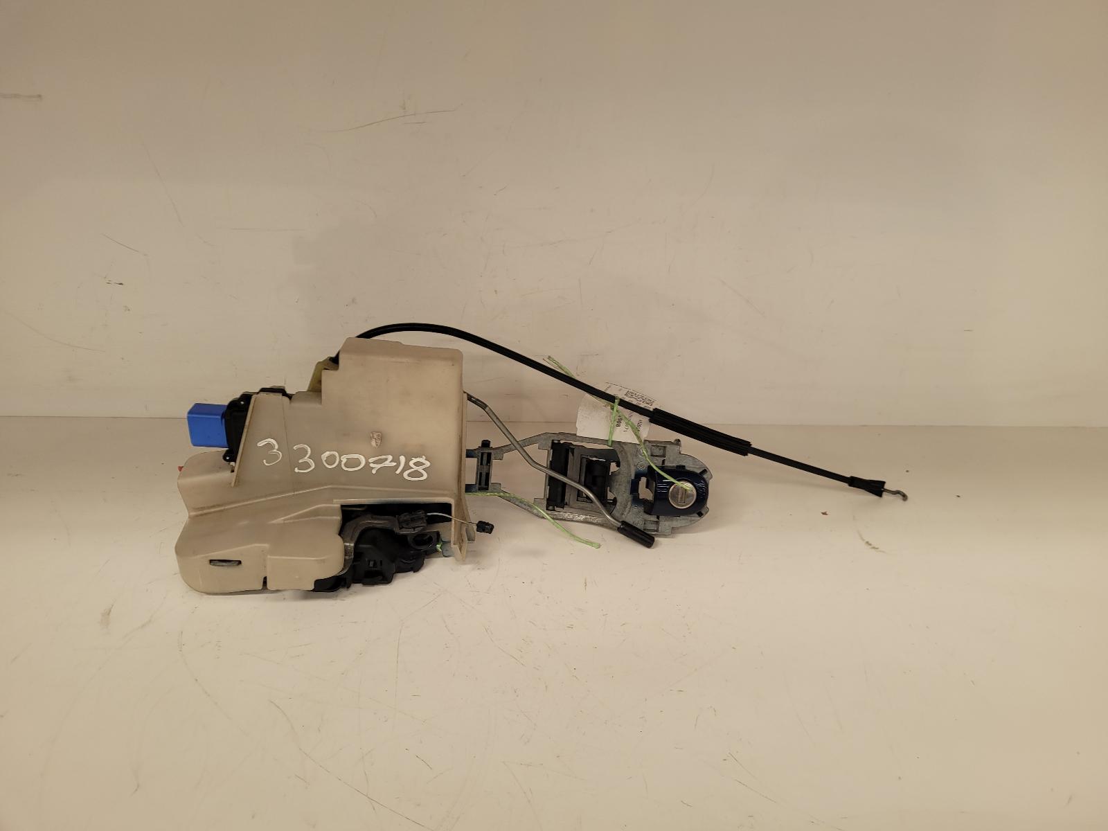 View Auto part Door Lock Assembly Volkswagen Polo 2008