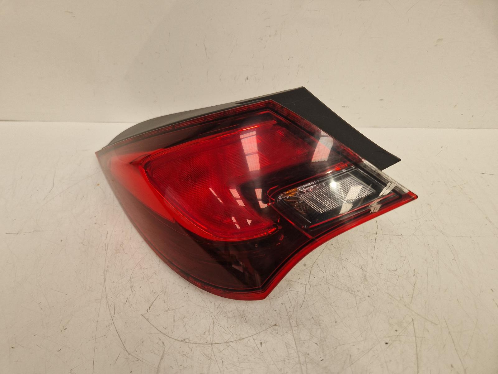 View Auto part L Taillight Vauxhall Astra 2012