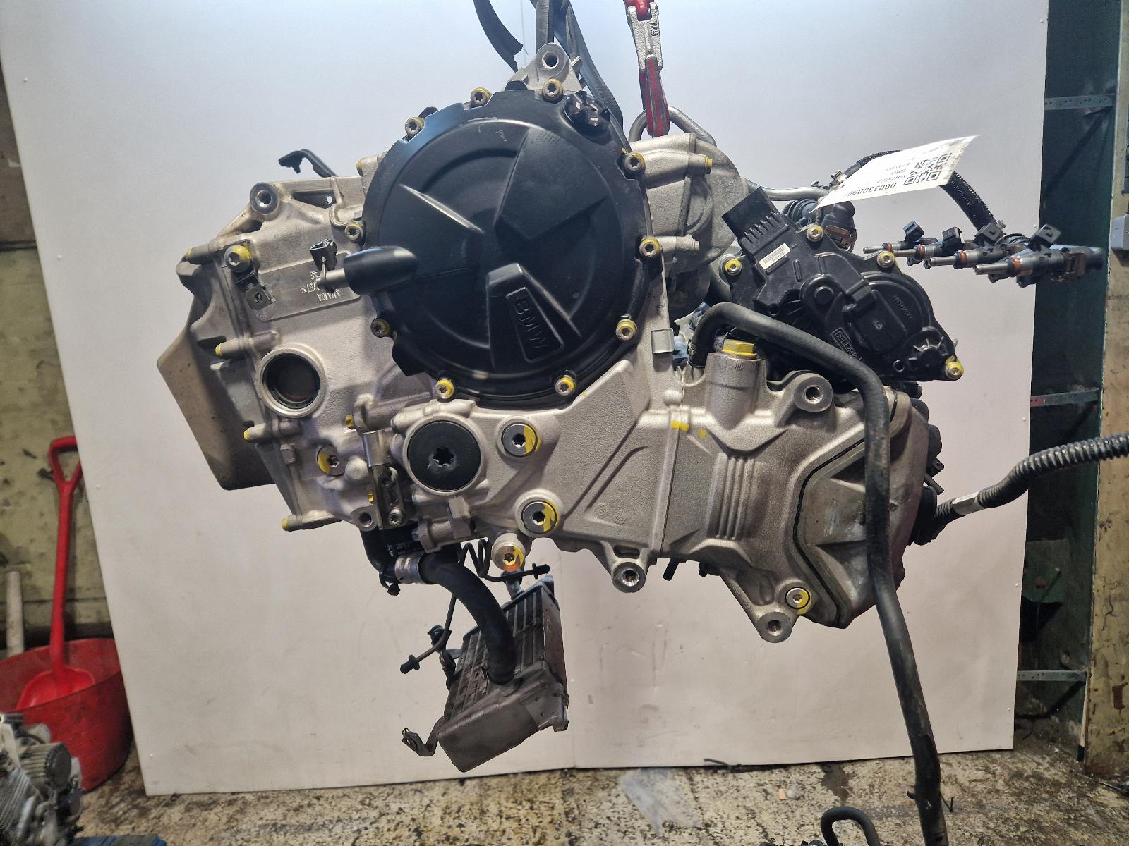 View Auto part Engine Bmw S1000xr 2020