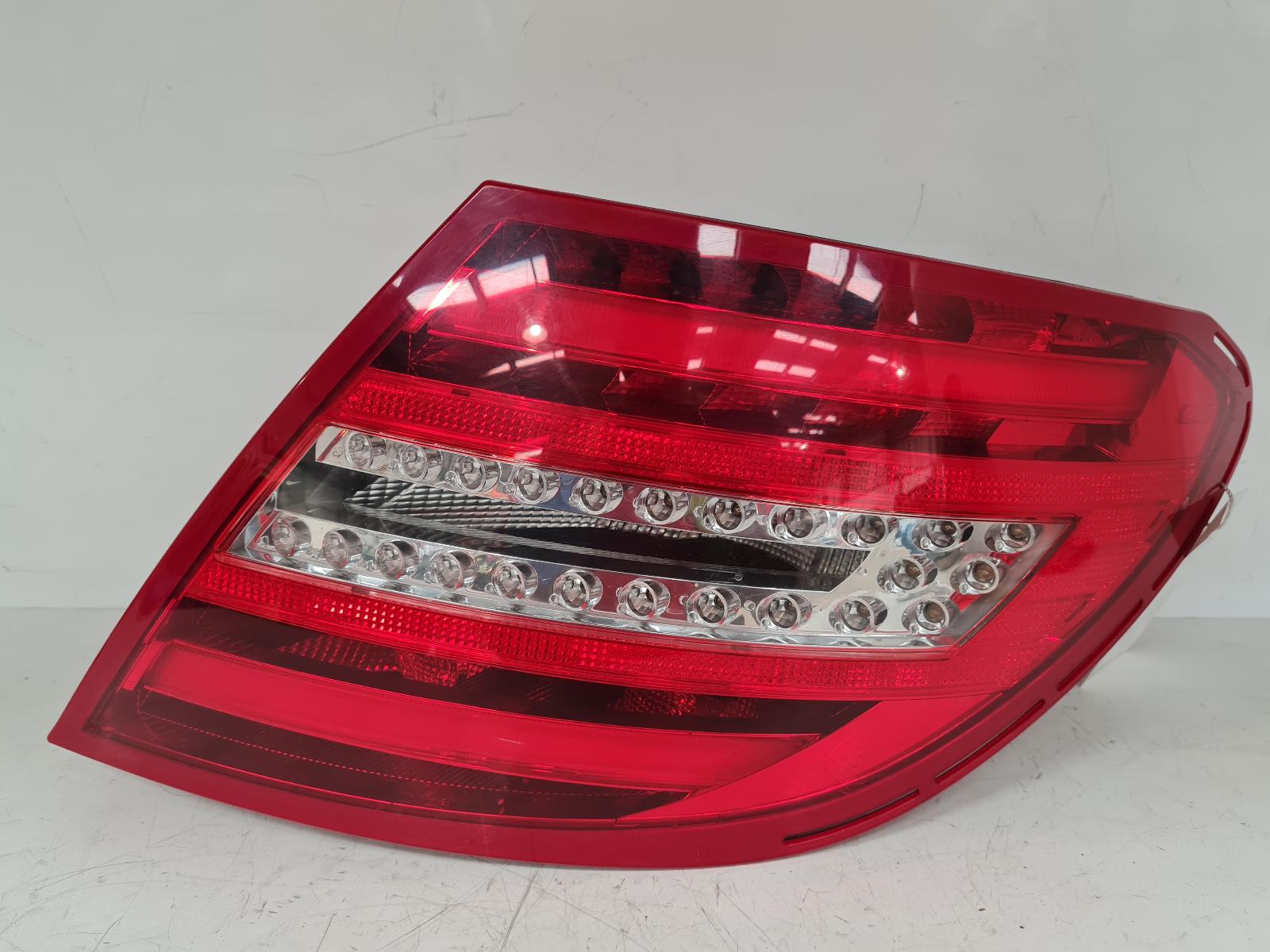 View Auto part R Taillight Mercedes C Class 2012