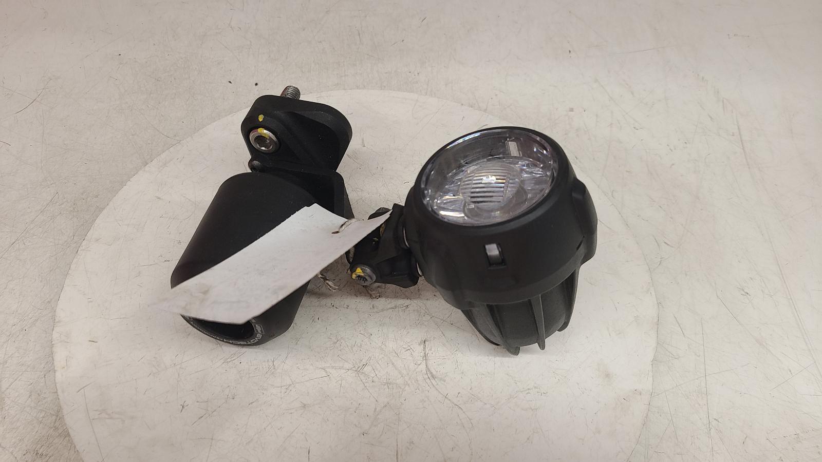 View Auto part Spotlamp Right Bmw S1000xr 2020