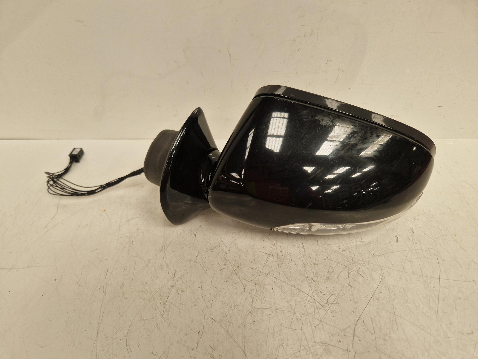 View Auto part L Door Mirror Mercedes E Class 2007