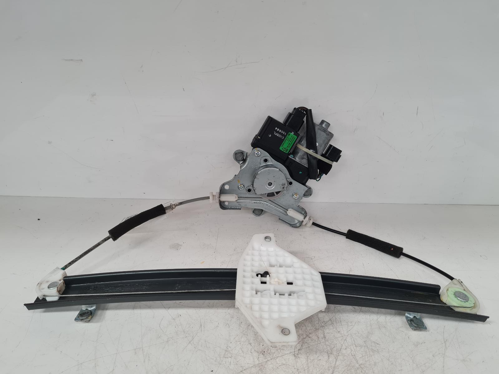 View Auto part LF Window Regulator Vauxhall Antara 2014