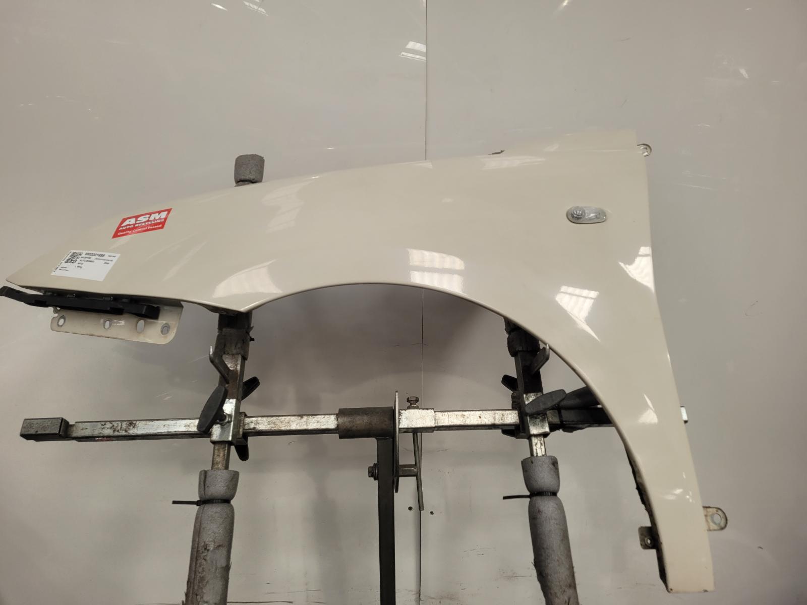 View Auto part L Wing Alfa Romeo Mito 2009