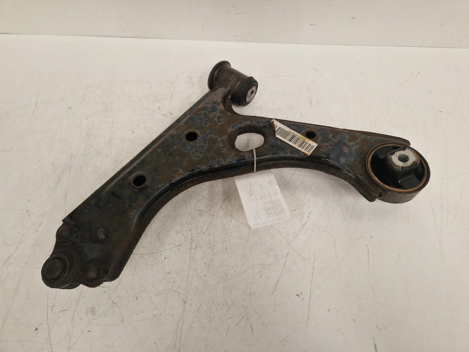 View Auto part RF Lower Control Arm Alfa Romeo Mito 2009