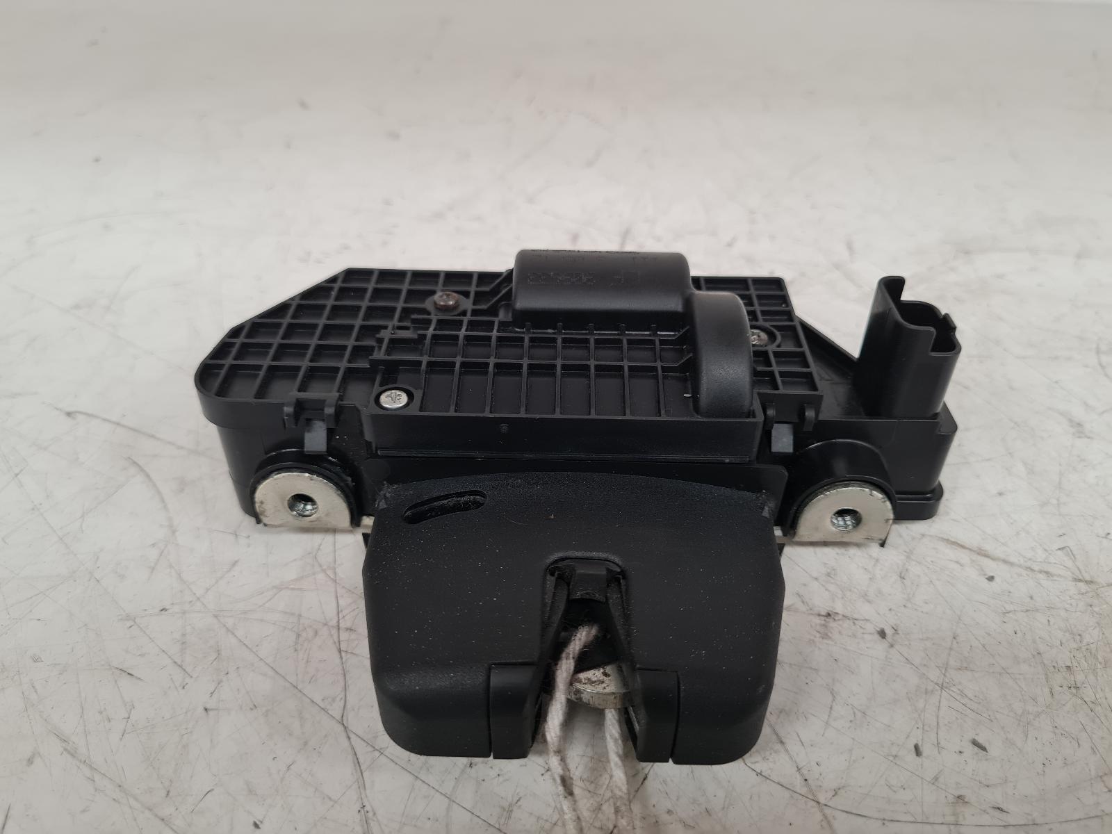 View Auto part Bootlid/Tailgate Lock Citroen C3 2012