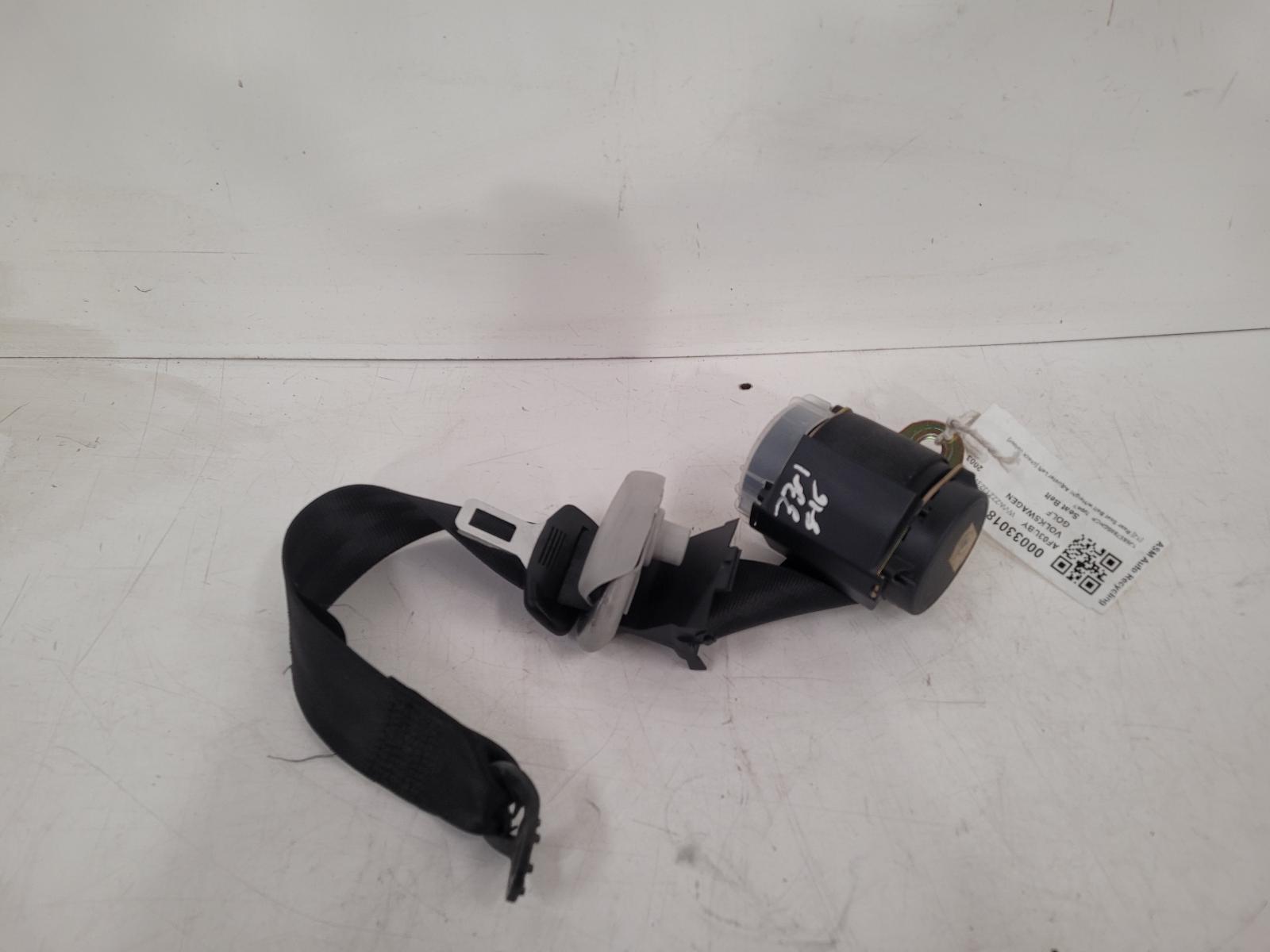 View Auto part Seat Belt Volkswagen Golf 2003