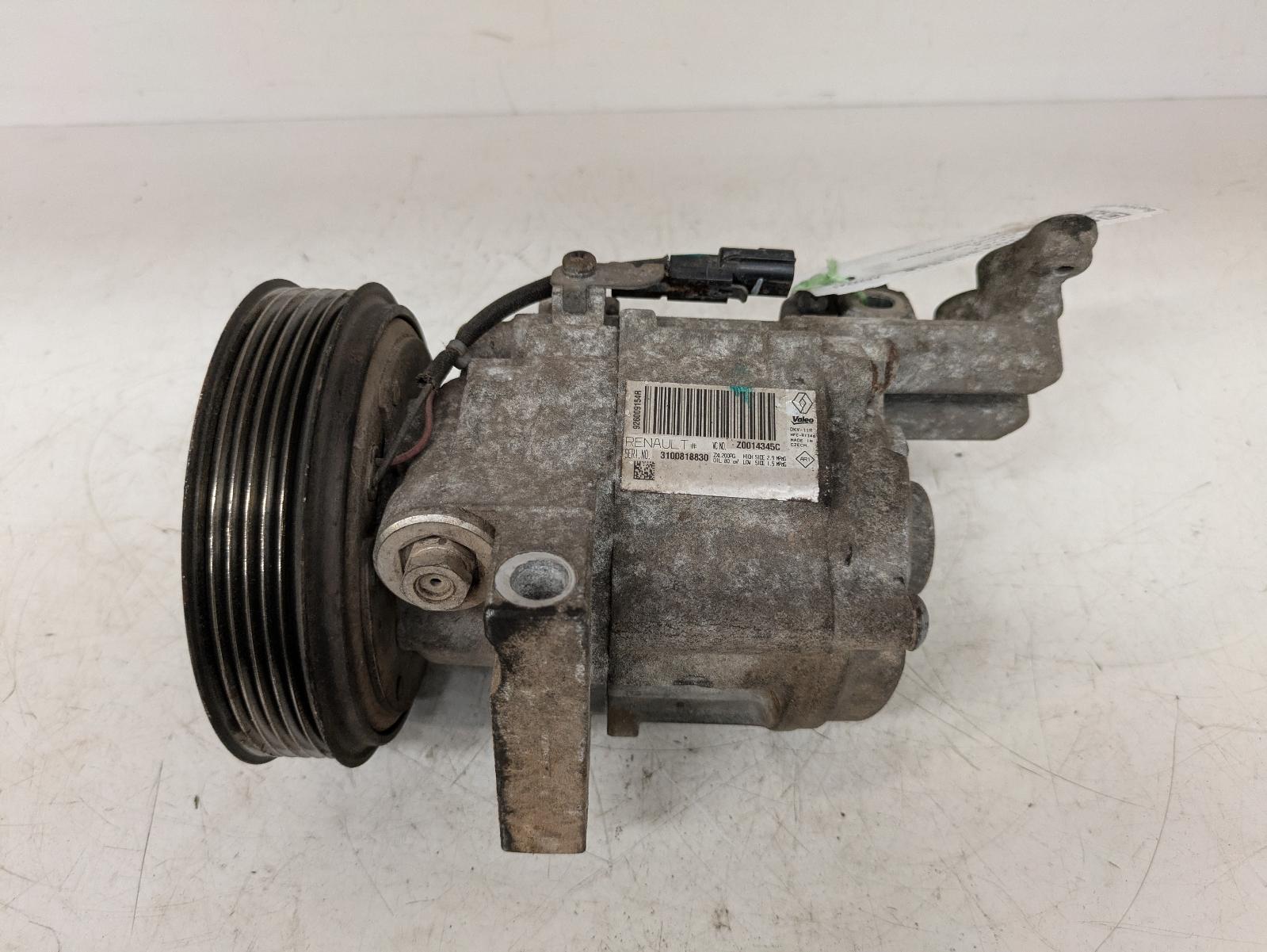 View Auto part Compressor Dacia Duster 2014