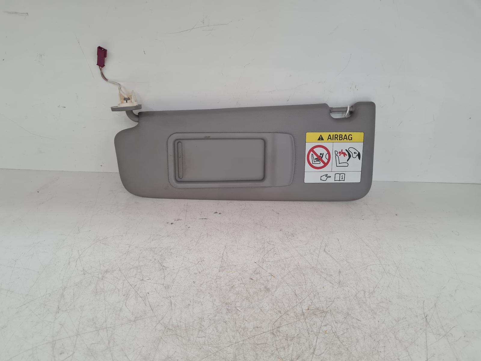 View Auto part Sun visor Bmw 5 Series 2013