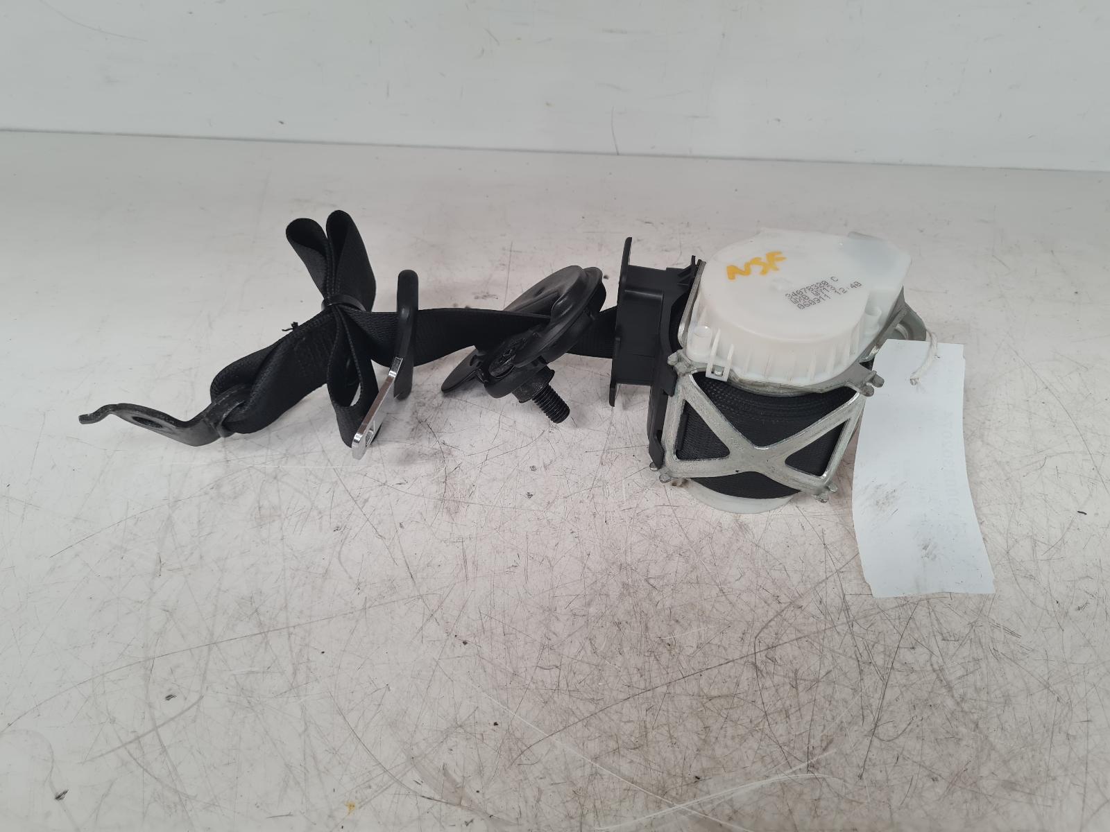 View Auto part Seat Belt Bmw 1 Series 2012