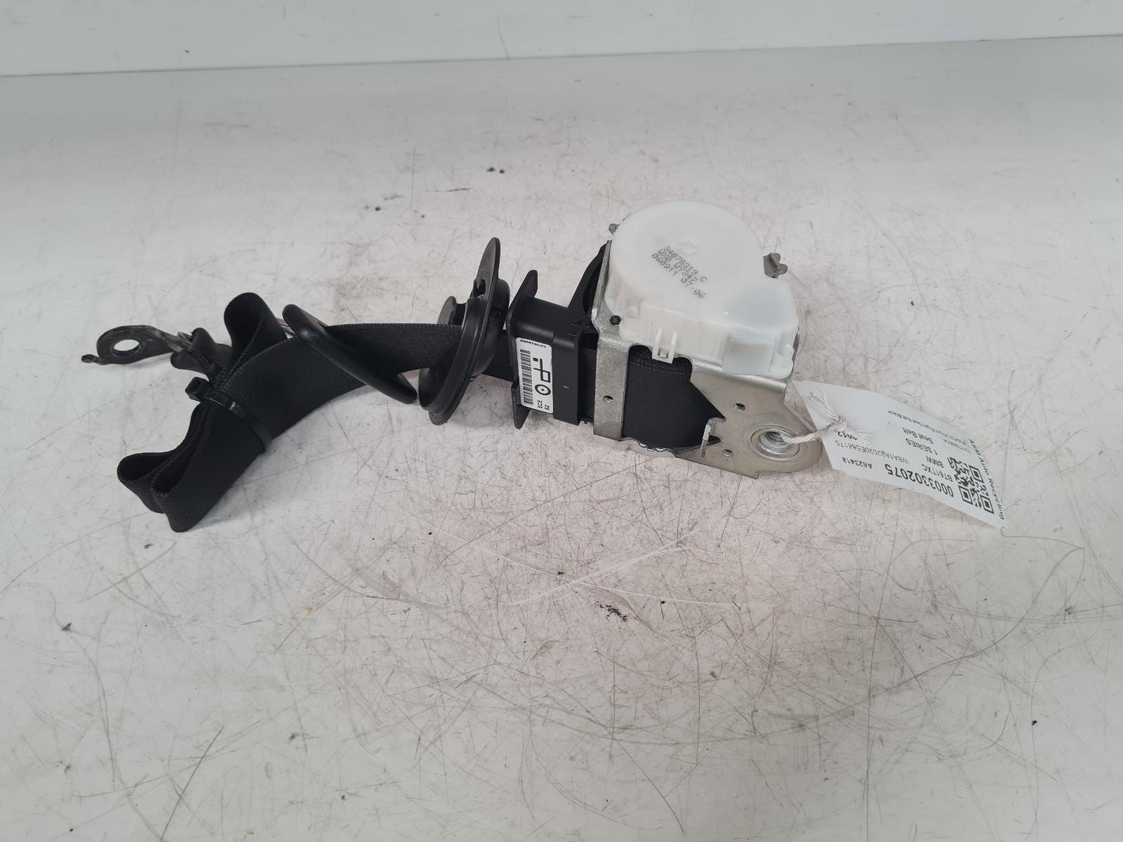 View Auto part Seat Belt Bmw 1 Series 2012