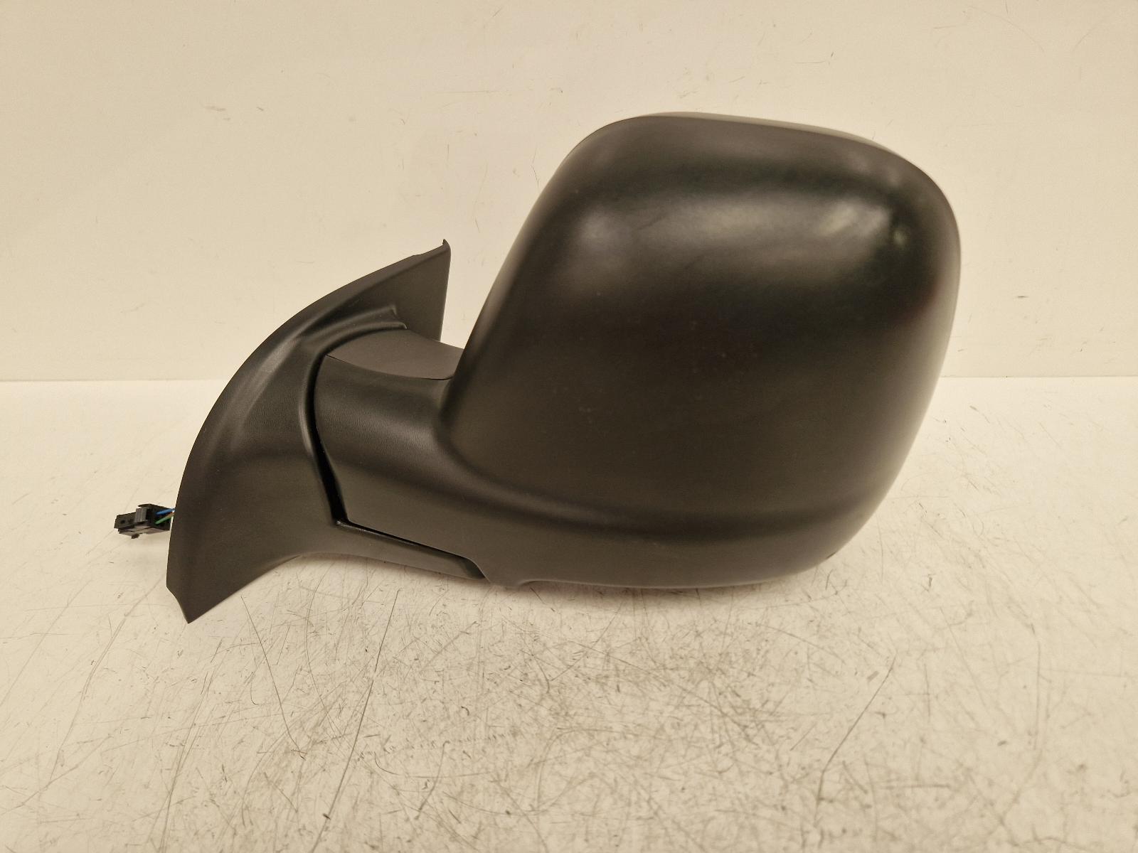 View Auto part L Door Mirror Citroen Berlingo 2018