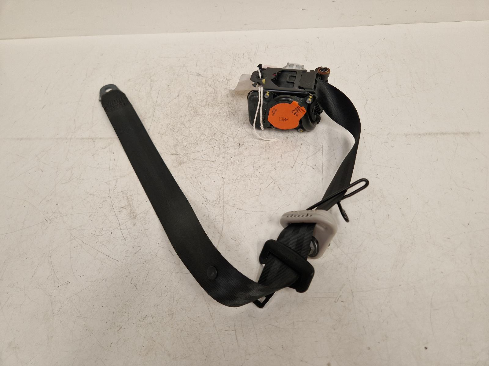 View Auto part Seat Belt Citroen Berlingo 2018
