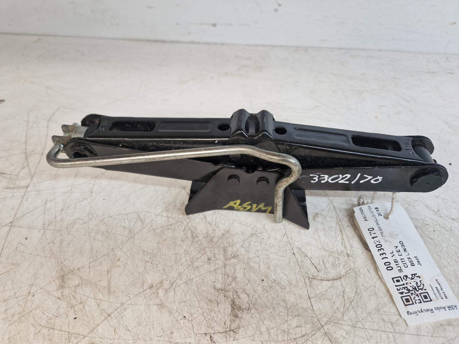 View Auto part Jack Citroen Berlingo 2018
